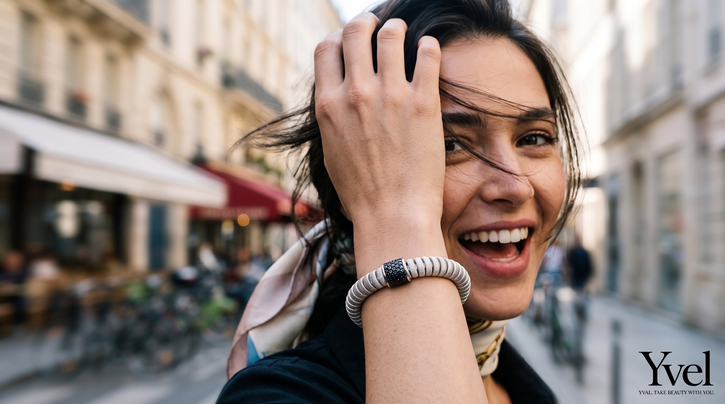 Woman_wearing_bracelet_on_street_202608201431 (1).jpeg