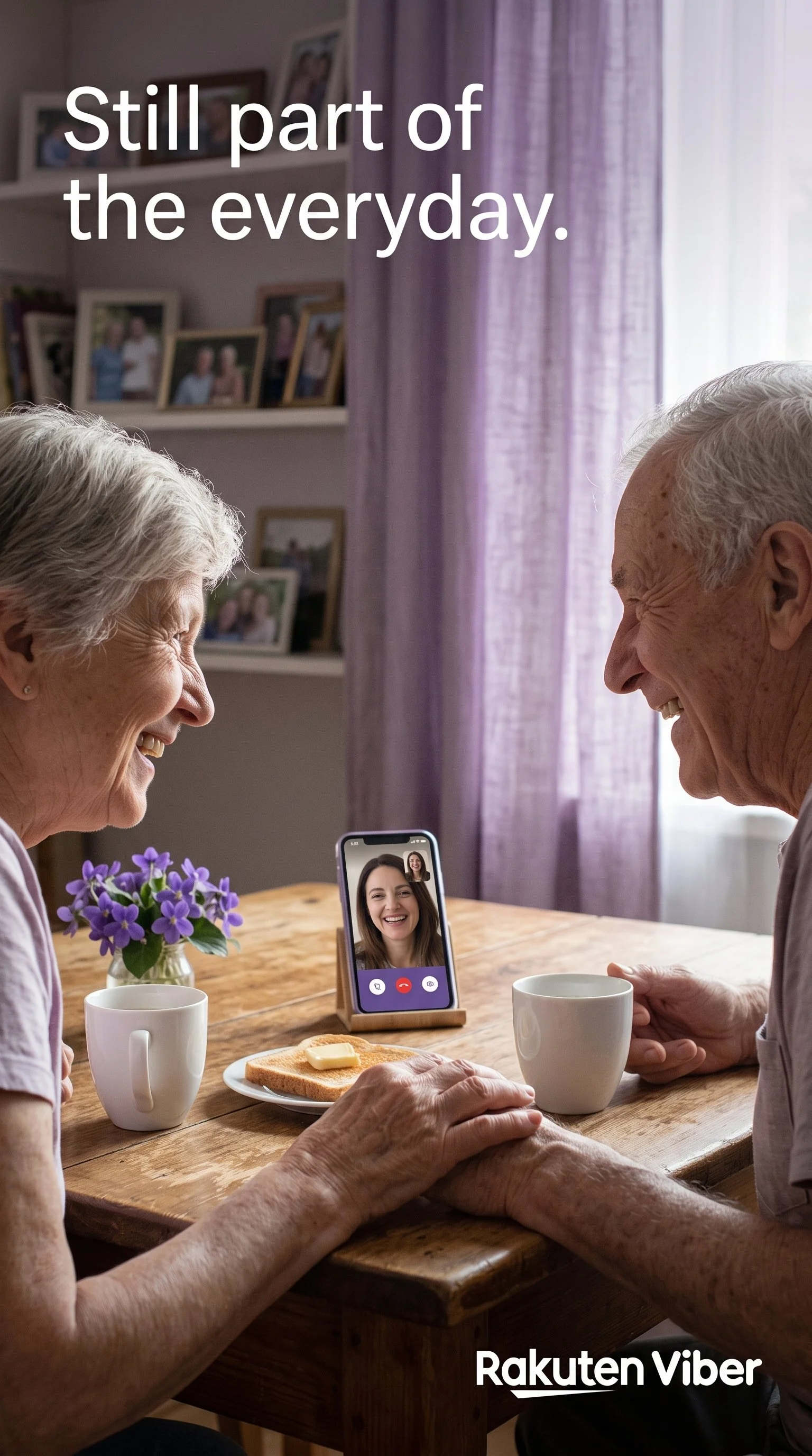 Elderly_family_sharing_video_call_2K_202609081835.jpeg