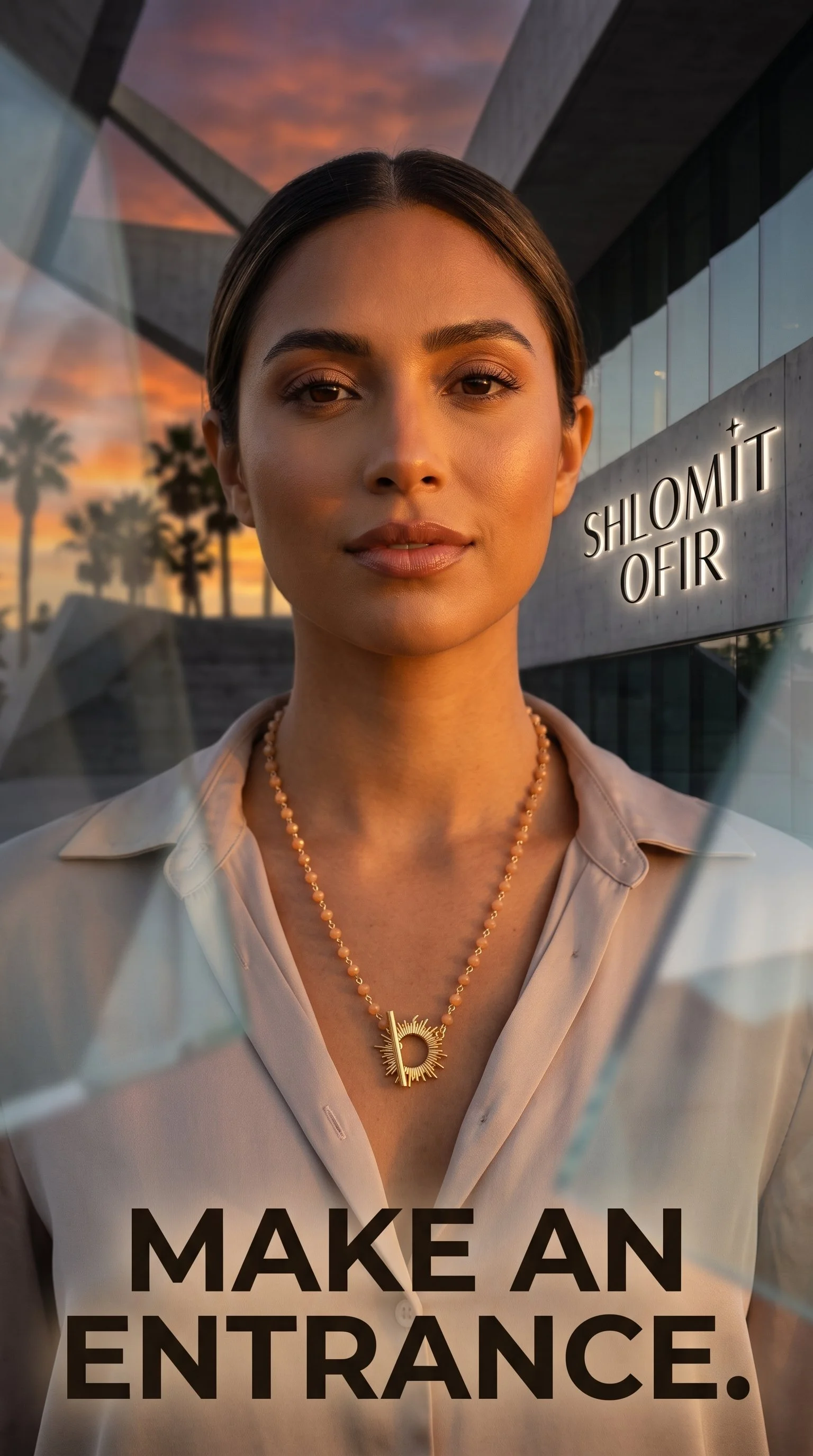 Woman_wearing_luxury_necklace_2K_202608231453 (4).jpeg