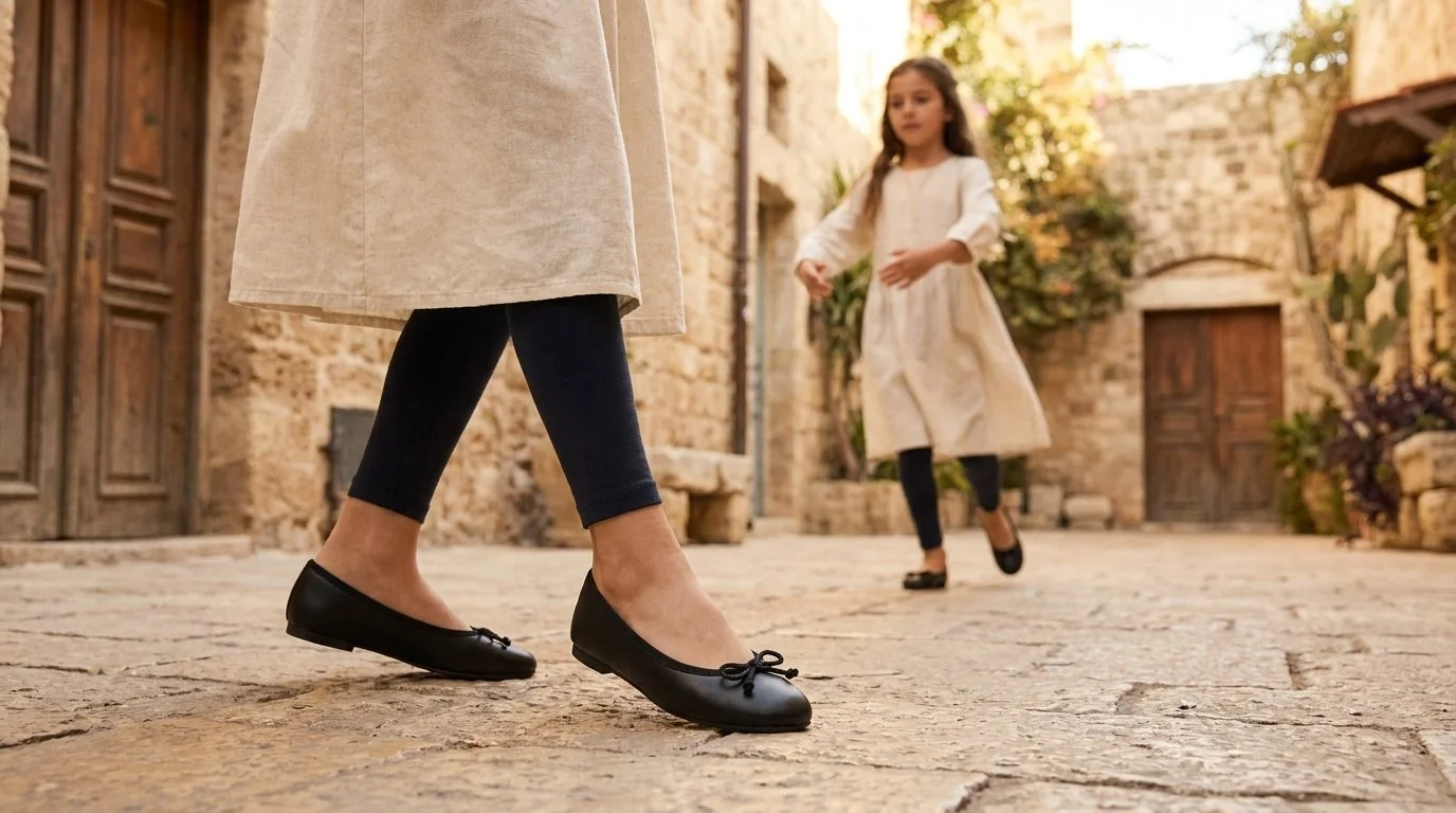 A_high-end_children’s_footwear_campaign_202606221718.jpeg