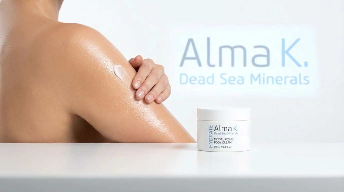 Hyperclean_studio_closeup_202602181329 (4).jpeg