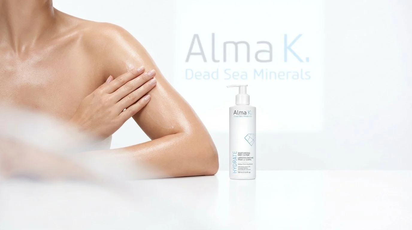 Hyperclean_studio_closeup_202602181329 (3).jpeg