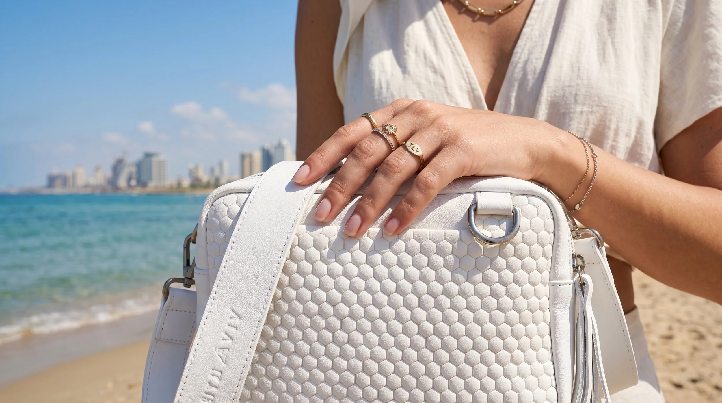 Female_model_holding_luxury_bag_202607131643.jpeg