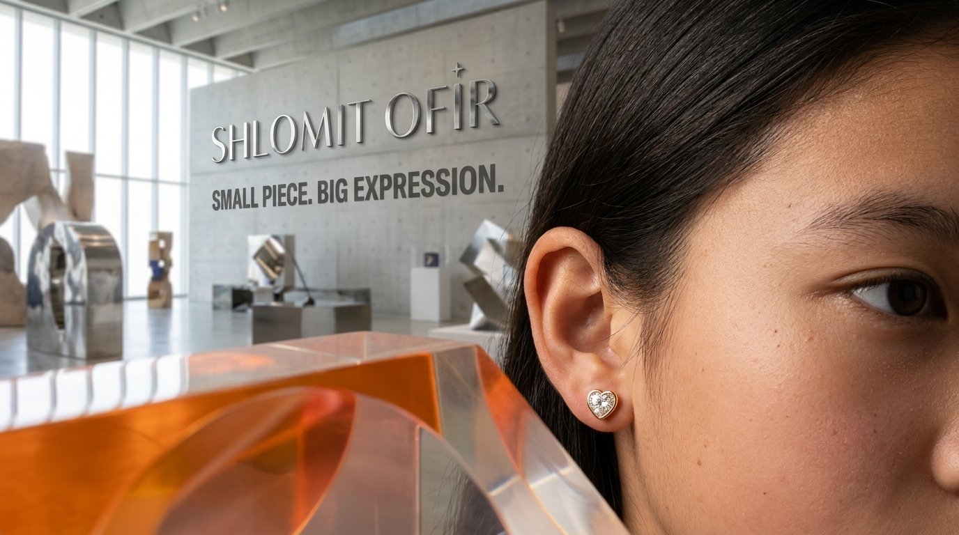 Girl_wearing_luxury_jewellery_202608231501.jpeg
