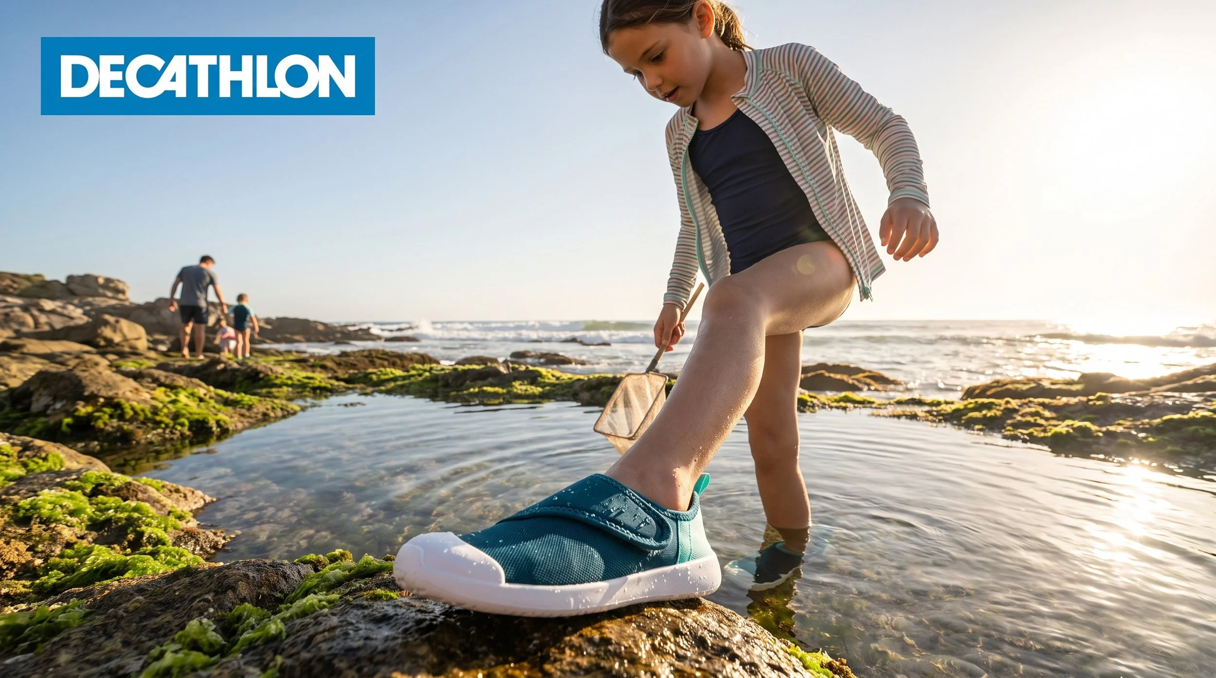 Girl_exploring_tide_pools_2K_202608091156.jpeg