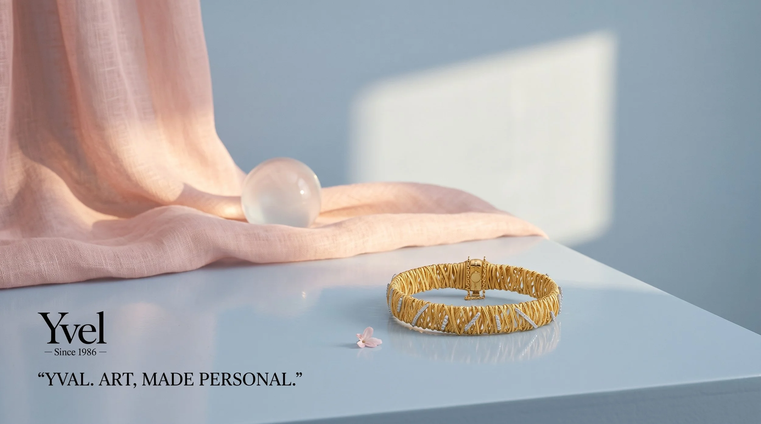 Bracelet_resting_on_table_2K_202608201432.jpeg