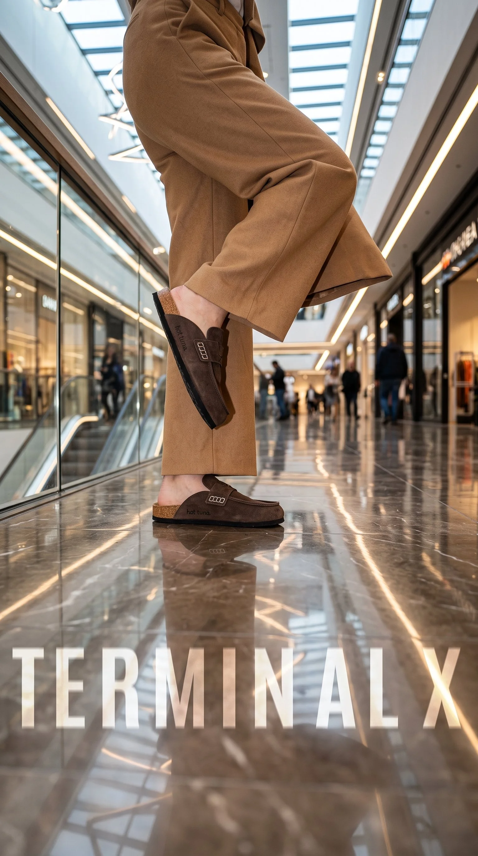 Woman_dancing_in_shopping_mall_202608181428 (1).jpeg