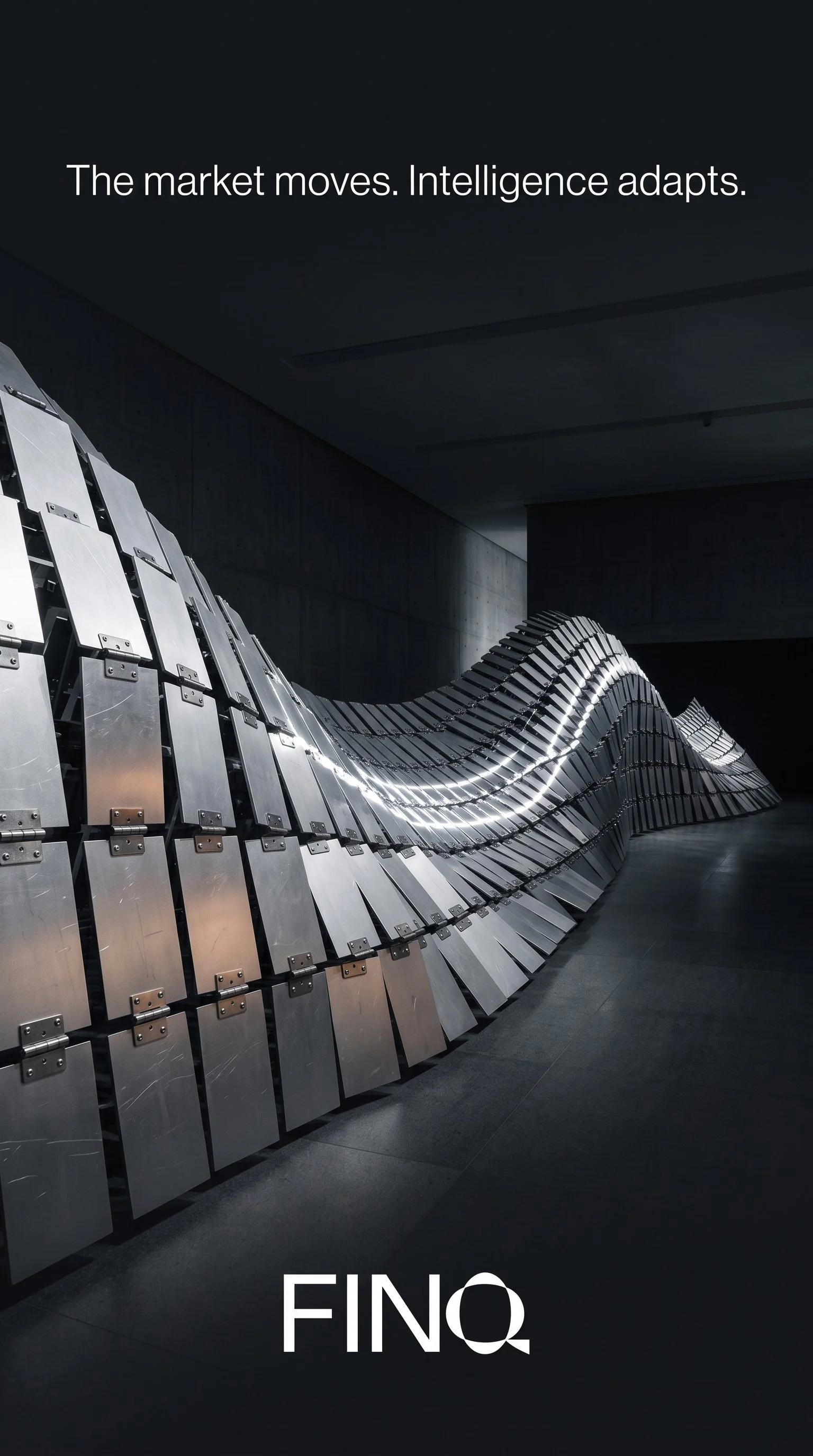 Kinetic_sculpture_in_dark_hall_2K_20261015103313.jpg