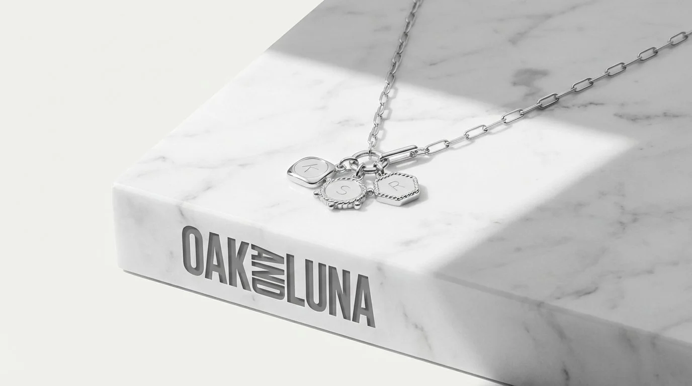 Foreground_the_jewelry_202602081015.jpeg