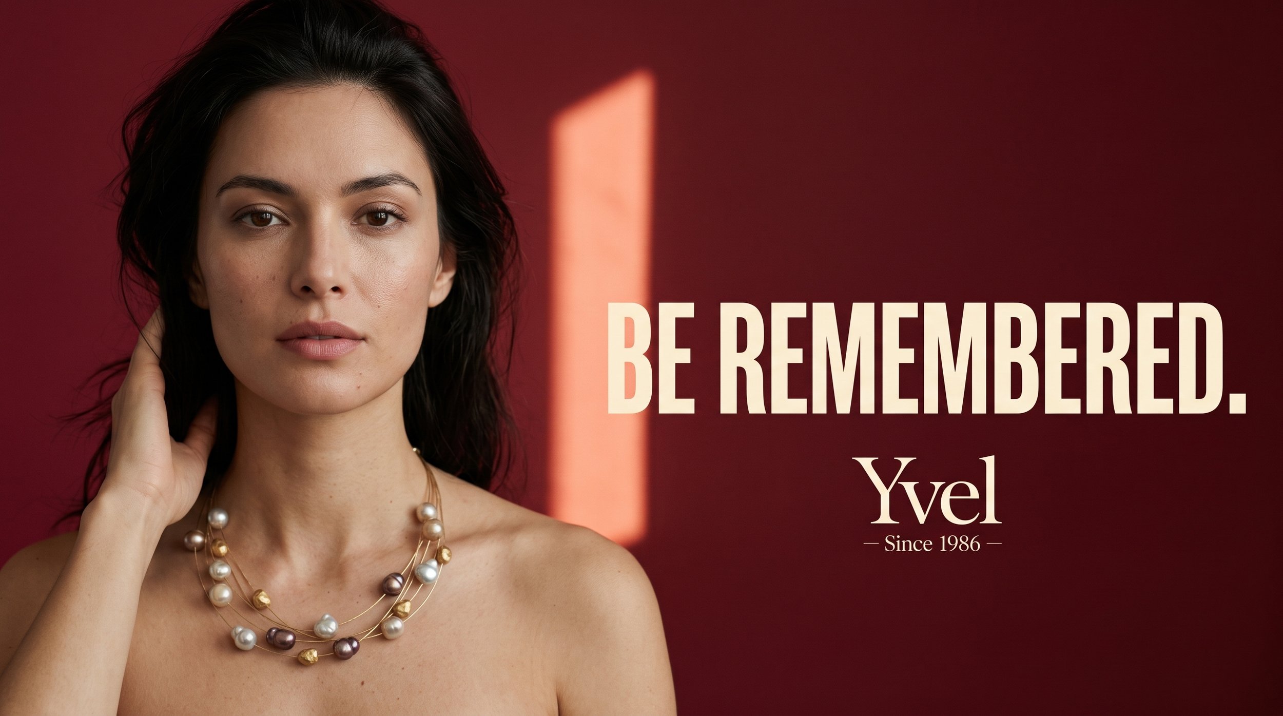 Woman_posing_with_necklace_2K_202608201427.jpeg
