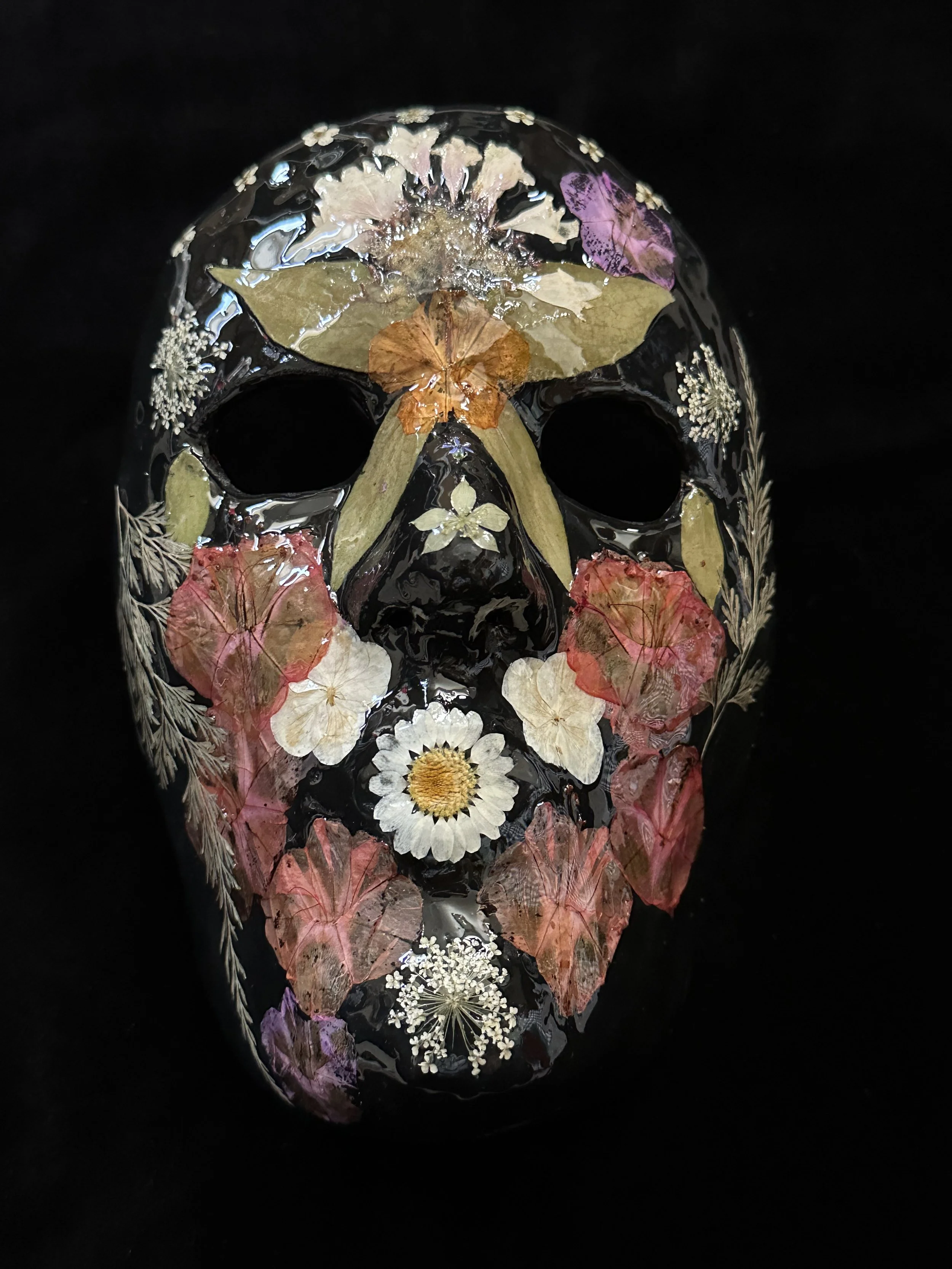 "Floriferous Night", Laura Nelsen, papier-mâché clay, pressed flowers and acrylic paint, 8"x5.5"x3.5", 2024.