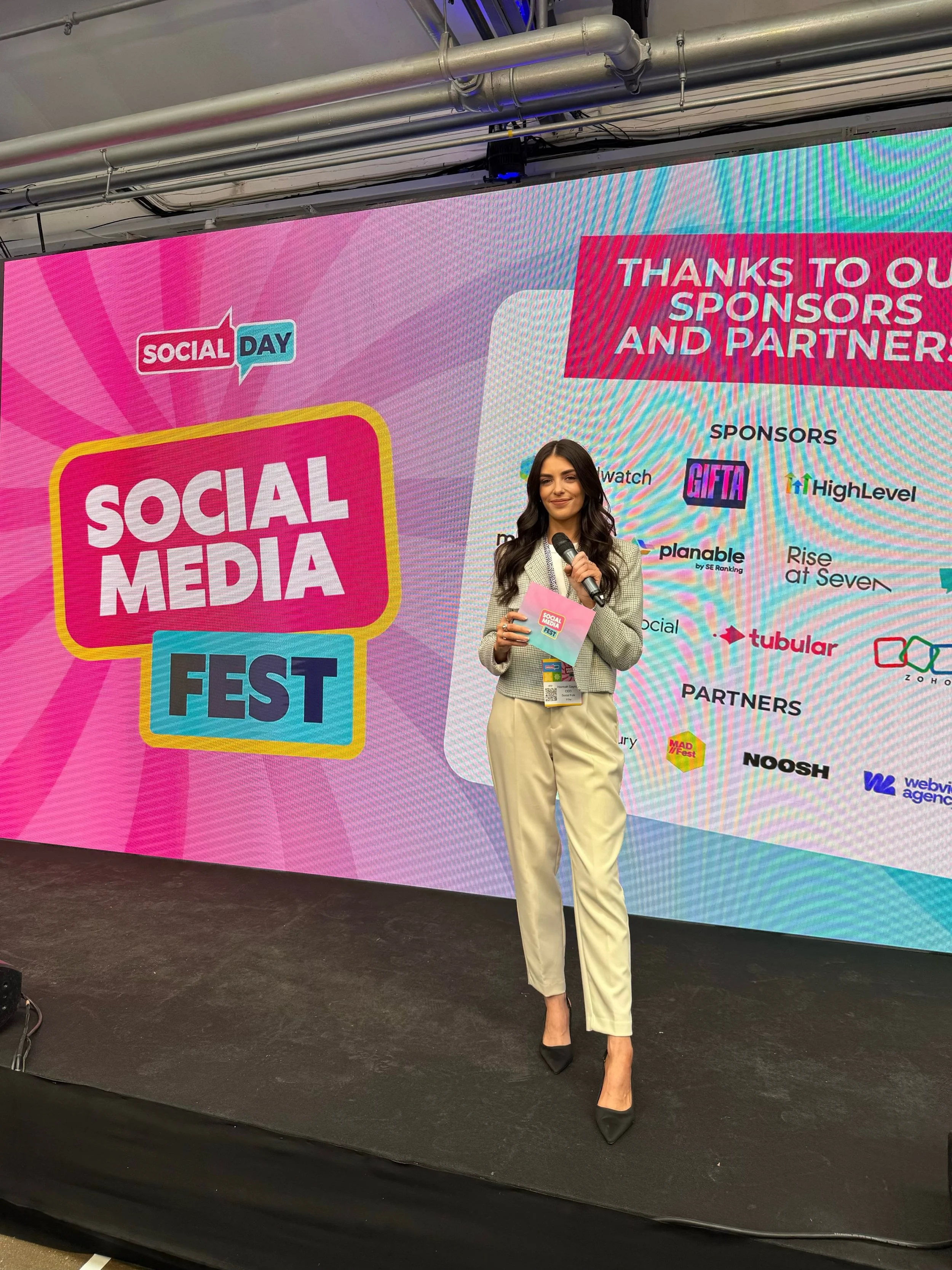 Amazing few days at @socialday_s Fest this week.

I hosted The Creator Reality Check with the brilliant @thesocialmediaoga @talktothenation &amp; @stevieknows 

We had some incredibly honest chats about the actual reality of building a successful car