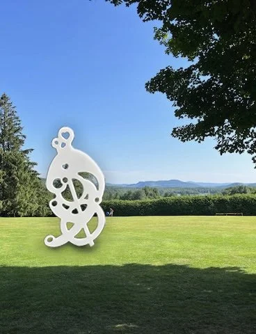 maquette 5 in yard.jpg