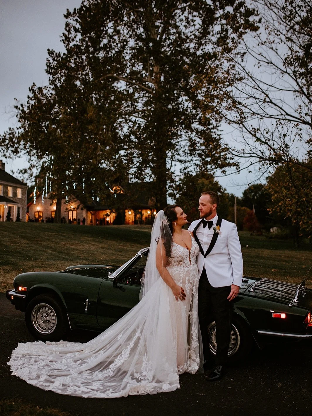 Happy Anniversary to Ali &amp; Chris 🌿&nbsp;

A look back on some of the sweet touches to their rustic chic celebration three years ago today. 

Planning + Design: @altardevents
Venue: @sh_of_sc
Photography: @elizabethllyodphotography
Videography: @