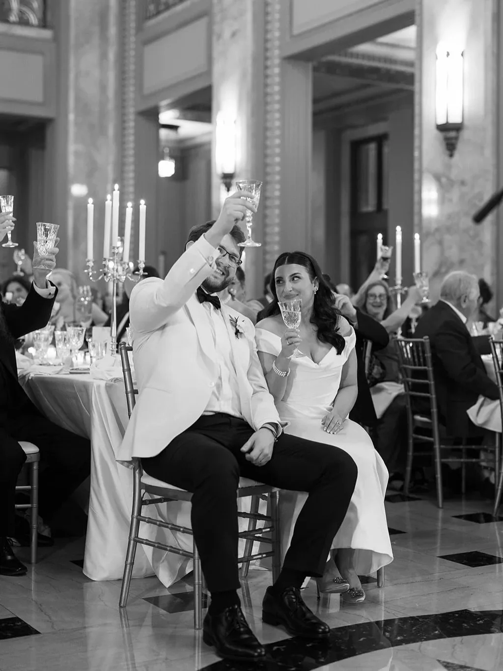 When the room is this grand, the tables should rise to the occasion.

Long tables create symmetry, drama, and a sense of togetherness that feels both intimate and elevated. 

Candlelight stretching from end to end? Always the right decision. ✨

Plann