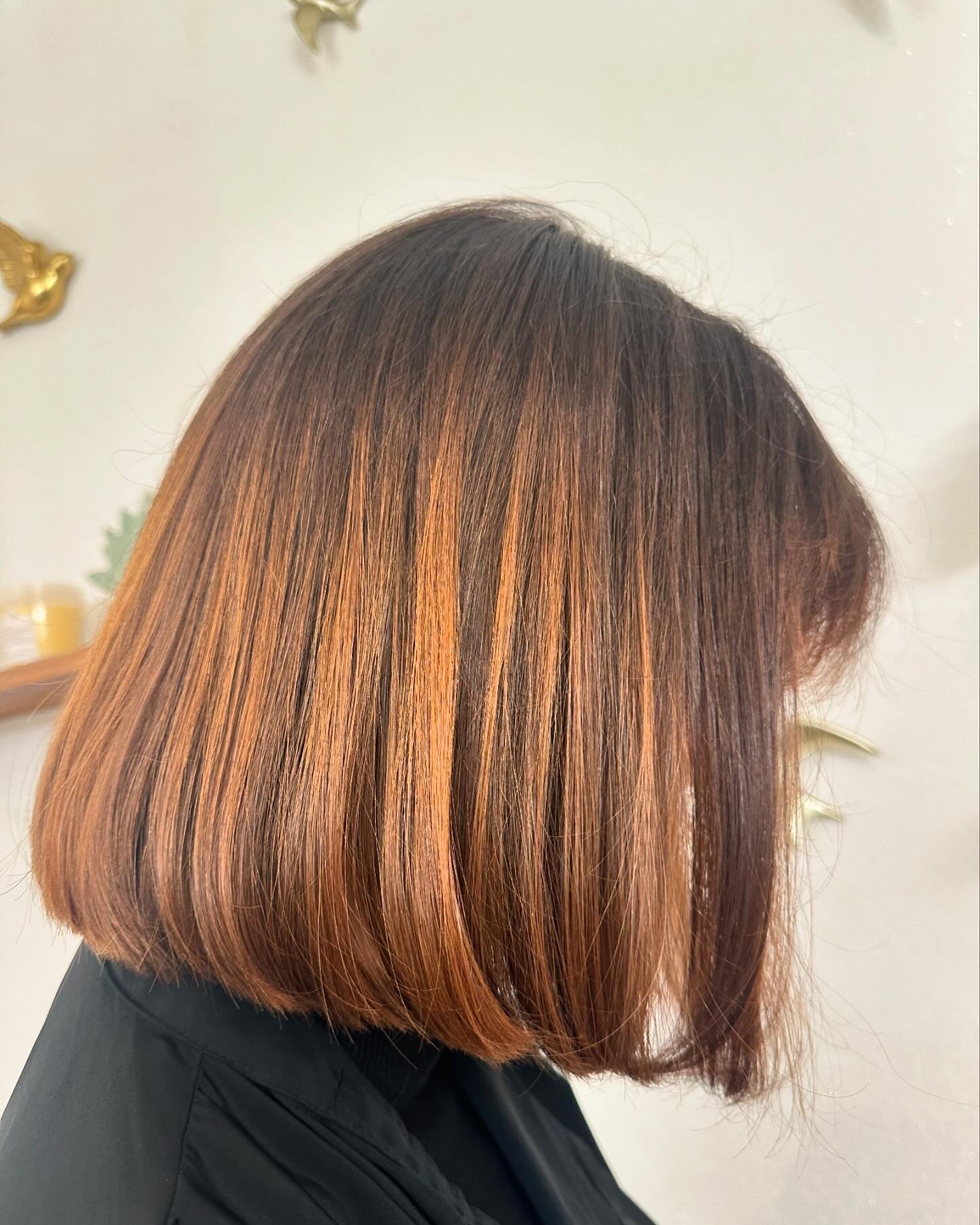 L&rsquo;amour de notre m&eacute;tier c&rsquo;est d&rsquo;aimer et de partager 💋❤️#hairstyle#hairlove#hairpassion#amour#metier#passion#love#cheveux#ombrehair#ombre#lumiere#carre#carrecourt#cheveux#gloss#lumieres#brillance#reflets