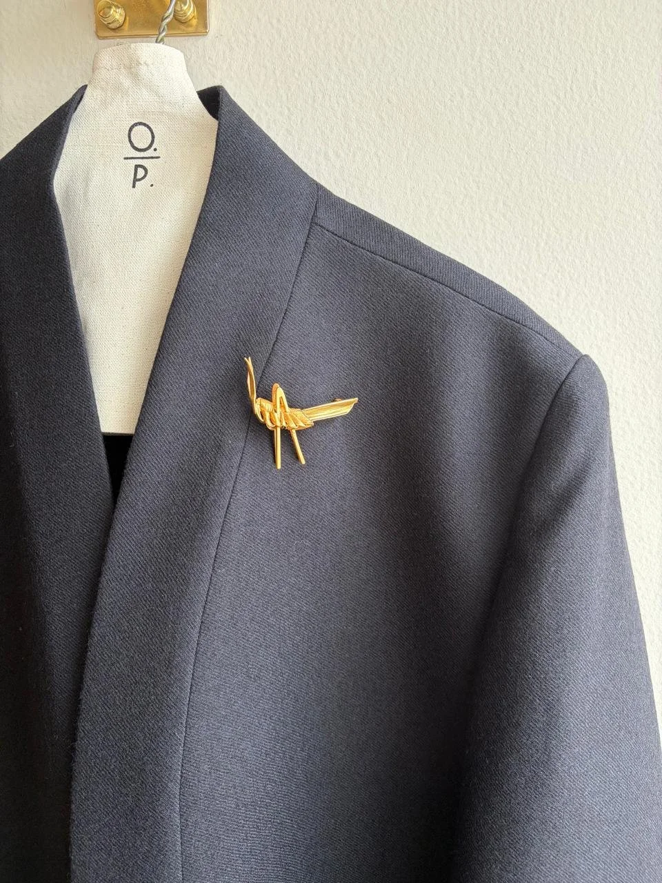 Broche de Grillo Pequeño