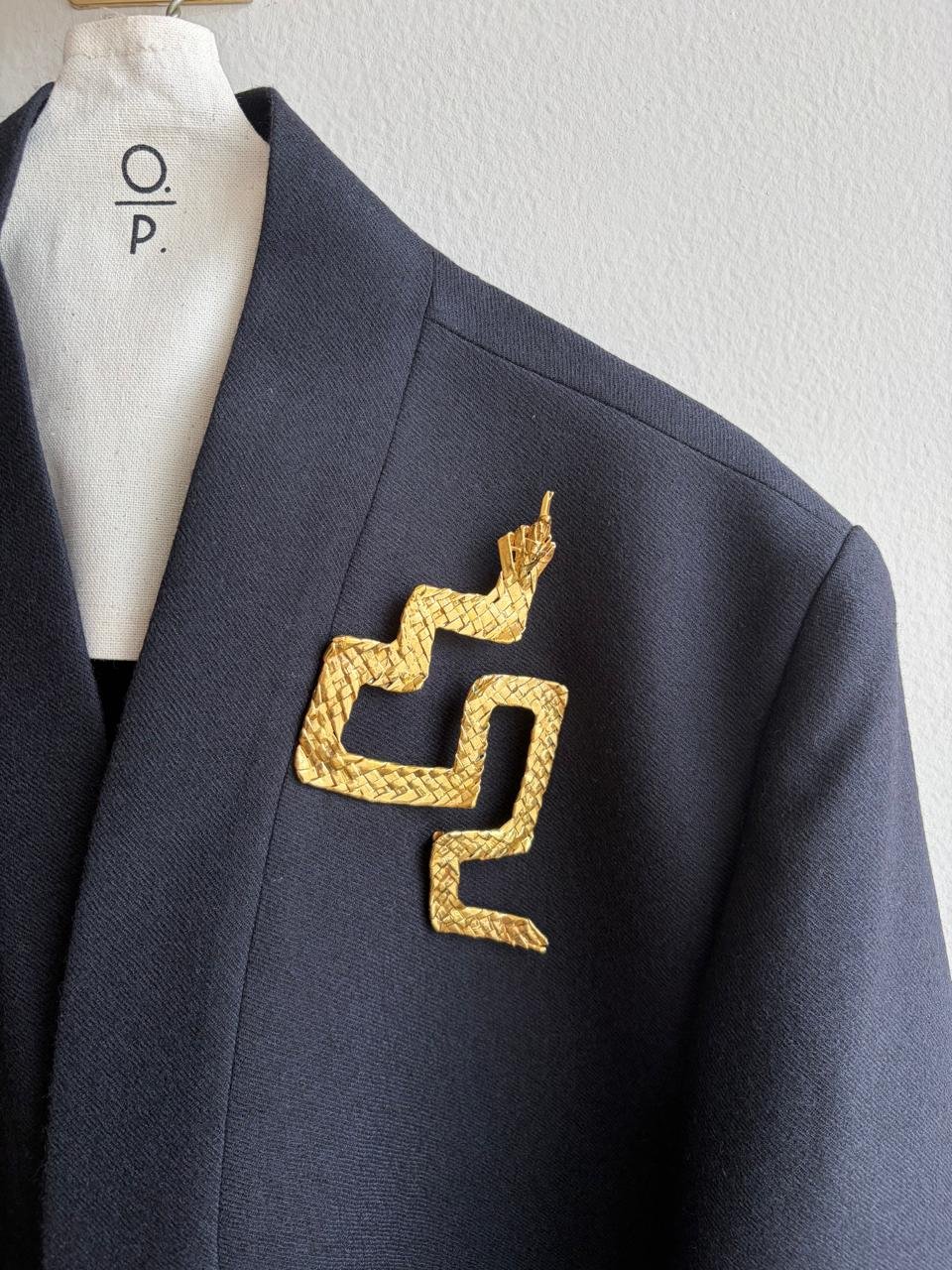 Broche de Culebra Clasica