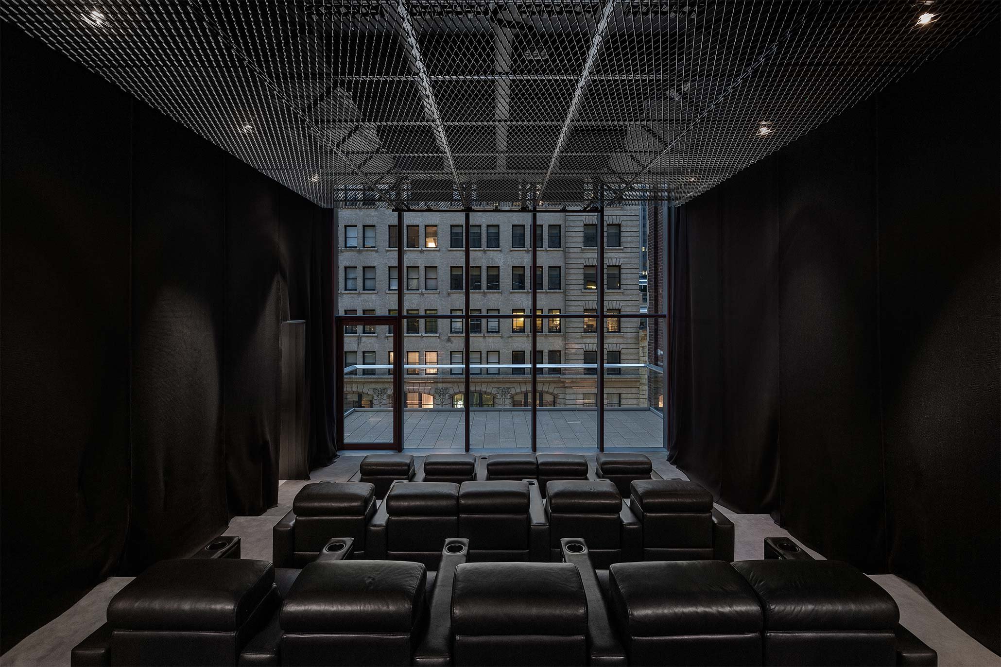 amenities_set_02.jpg