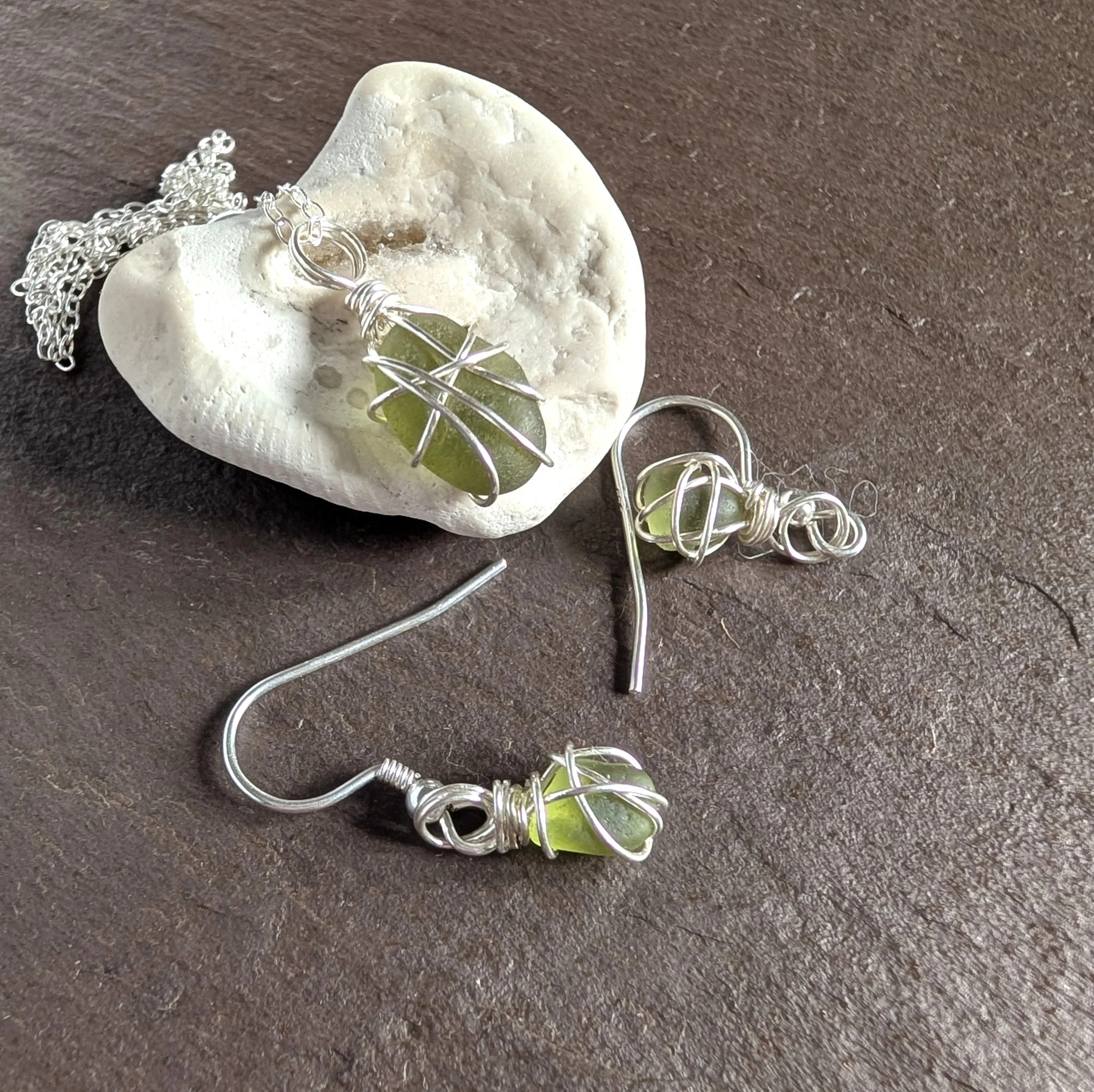 Light-Olive-Green-sea-glass-necklace-earrings-set (9).jpg