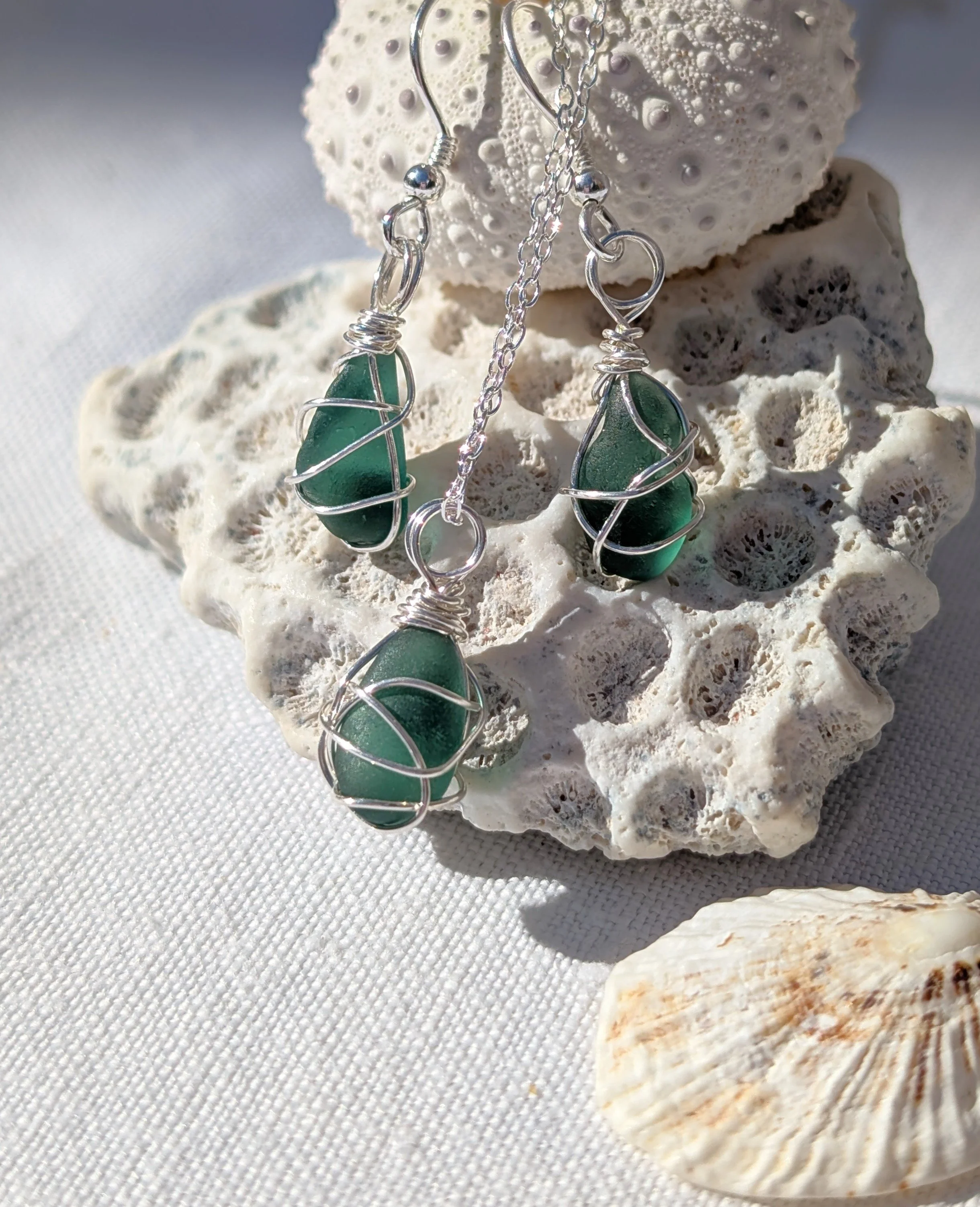 Teal-green-rare-sea-glass-silver-earrings-necklace-set (5).jpg