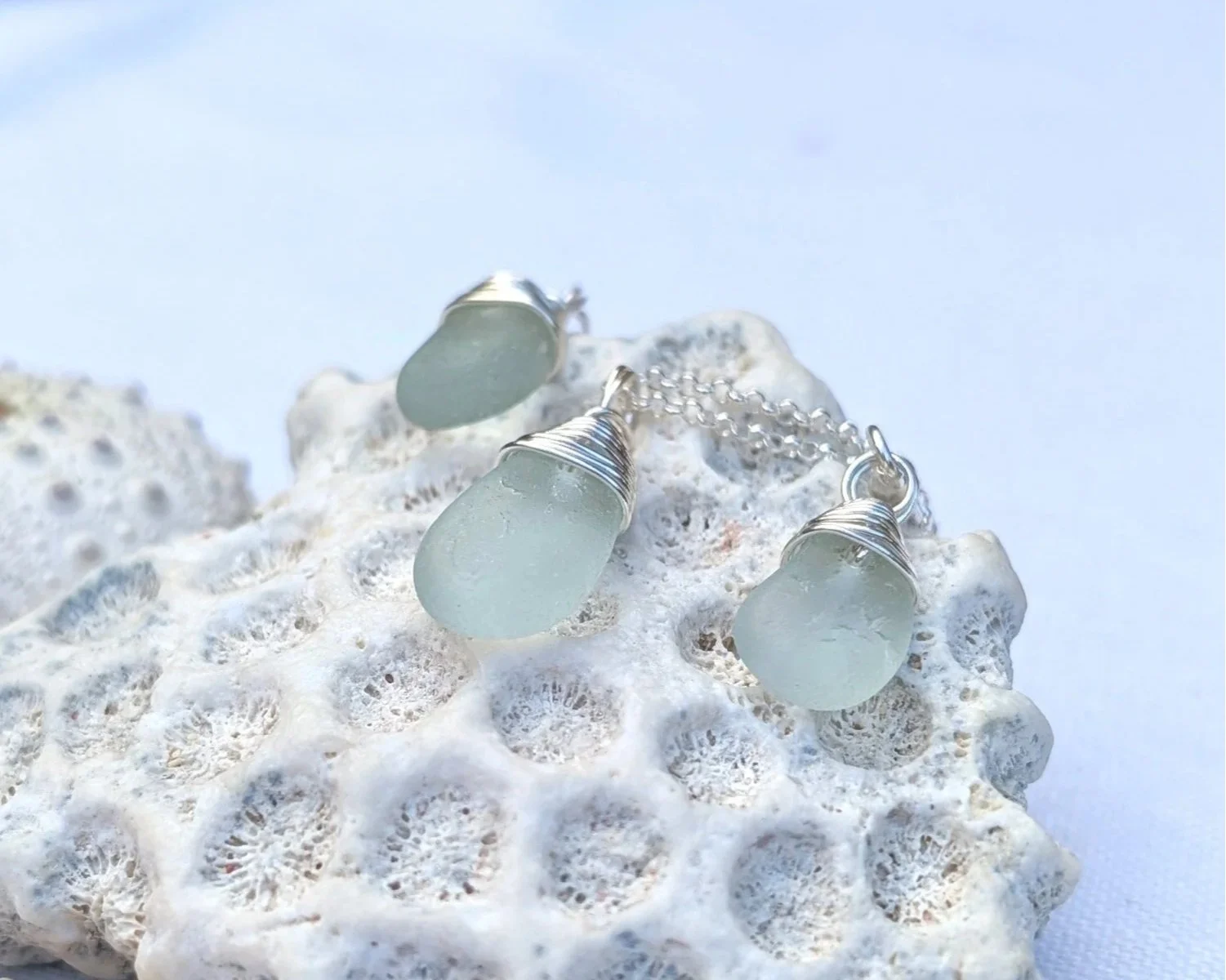 Pale-ice-blue-sea-glass-tear-drop-silver-set+%283%29.jpg