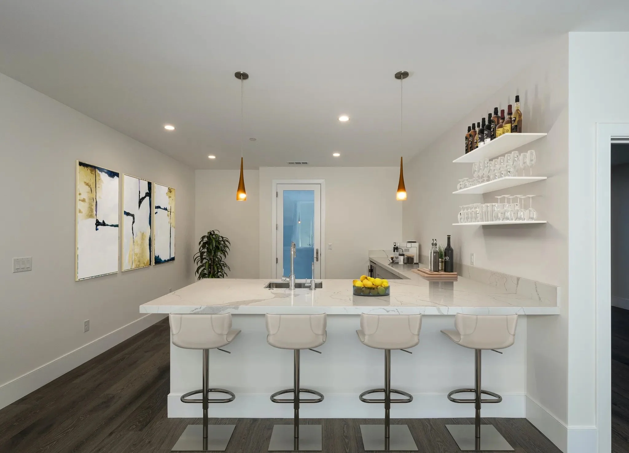 23a5127c3ea5d004b6bb8c3ce4d4506bl-b2781506800rd-w2048_h1536 copy.jpg