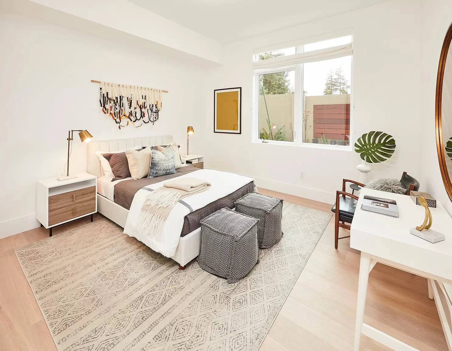 f920aa3d58d8632748b2f502aae22ef2-uncropped_scaled_within_1536_1152 copy.jpg