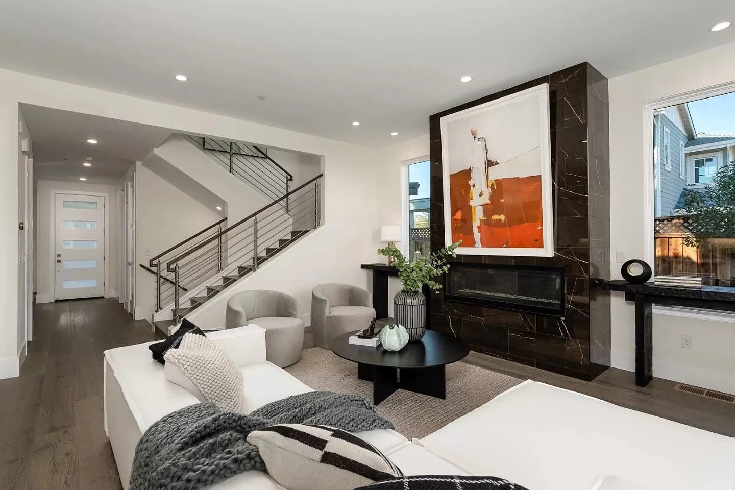 ddcedb93c5a85d2041bc2538a5cab0e9-uncropped_scaled_within_1536_1152 copy.jpg