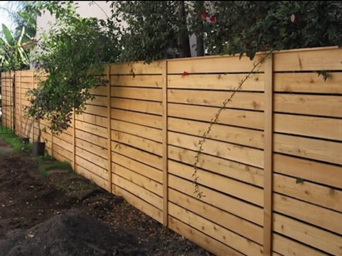 Horizontal Spaced privacy fence .jpg