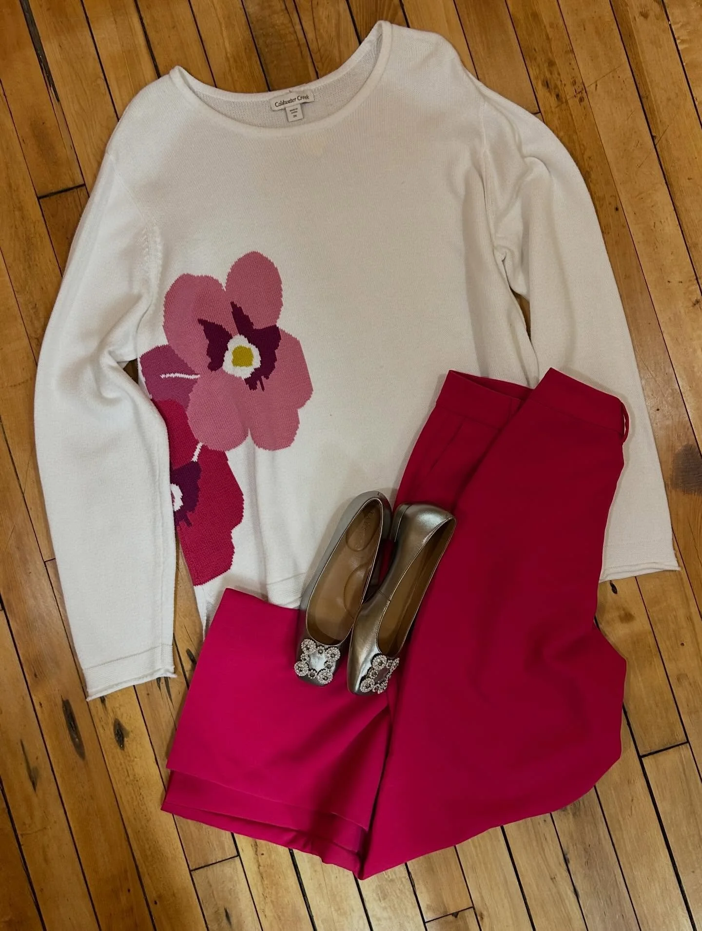 Gearing up for Valentine&rsquo;s Day! ❤️🩷💜

RFS Hours ⭐️
Tues 10-1
Thur 4-6
Fri 1-5
Sat 10-1