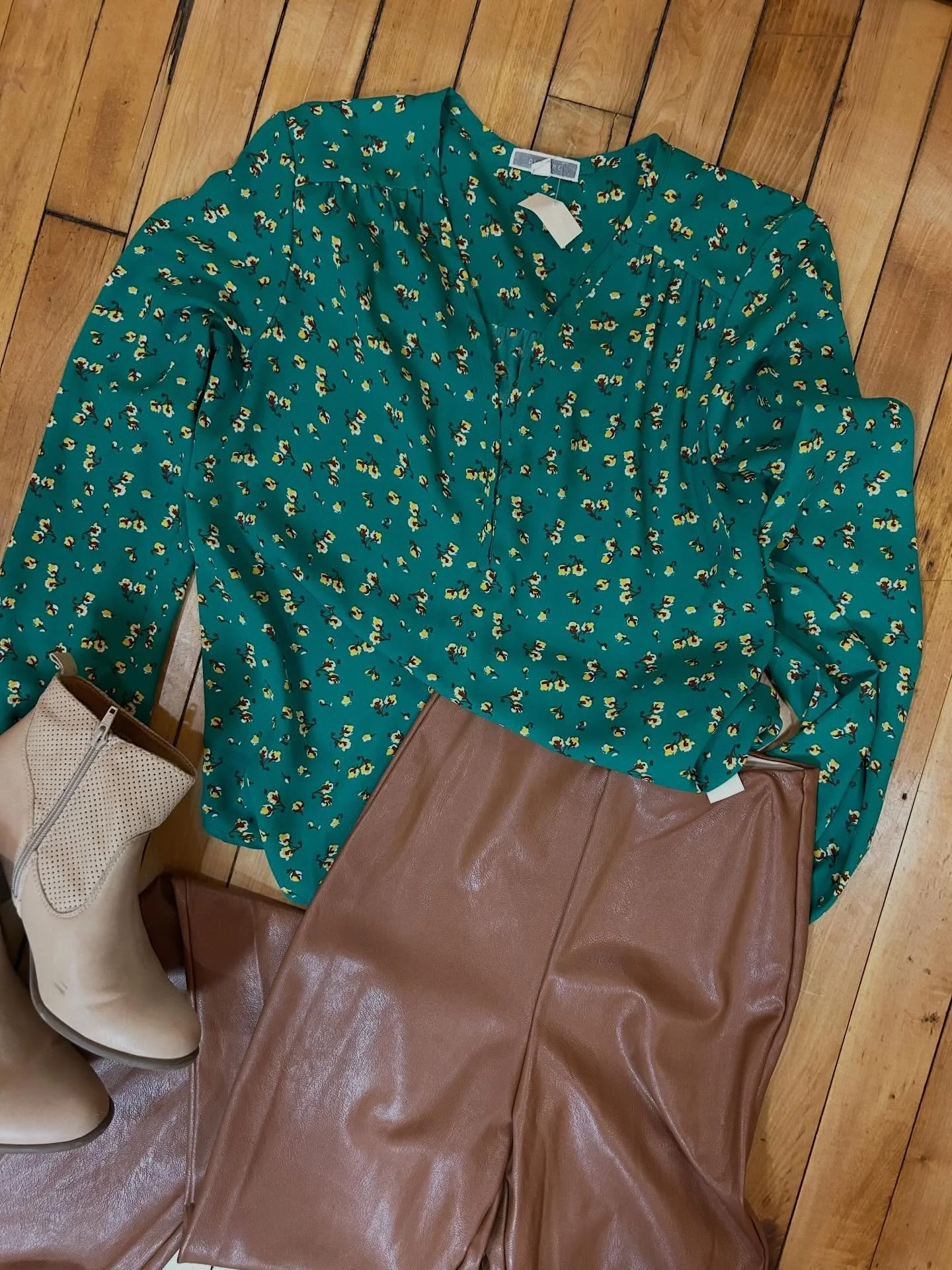 Our 50% OFF SALE is here ✨

Almost everything in the shop is included! Come find your new favorite pieces!

RFS Hours ⭐️
Tues 10-1
Thur 4-6
Fri 1-5
Sat 10-1