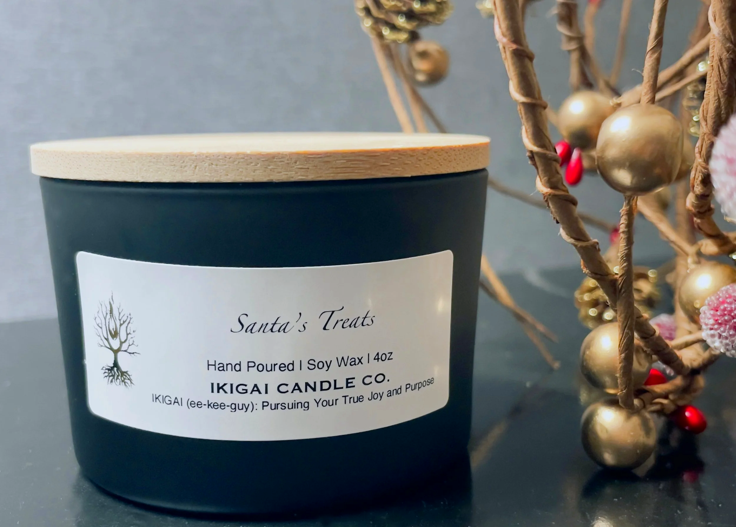 Santa's Treats | Mini Candle (4 oz)