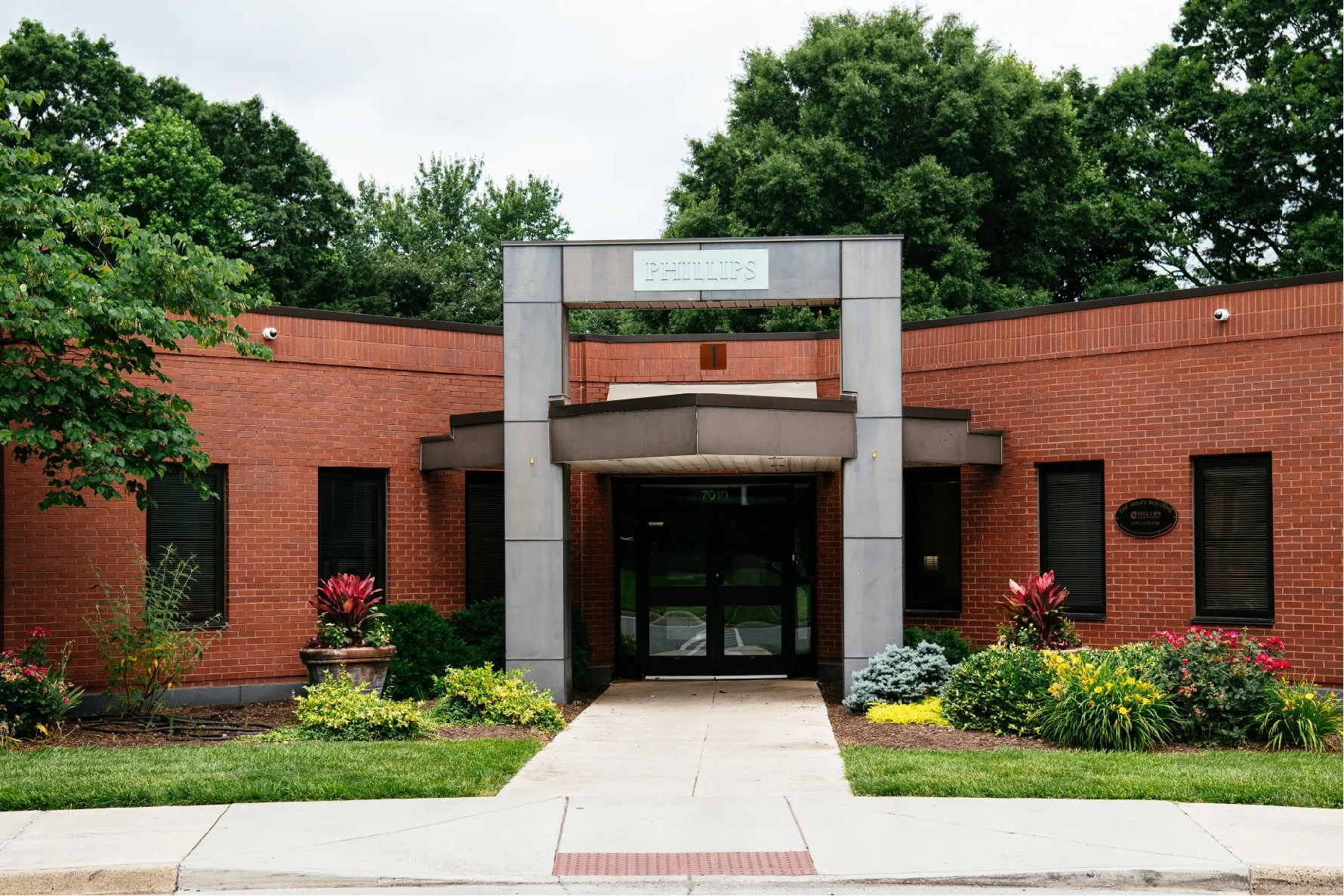 Annandale PHILLIPS