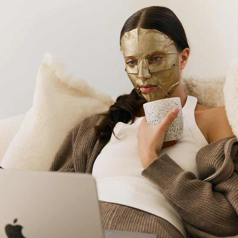 youth-shot-regenerating-glow-face-sheet-mask___260526.webp
