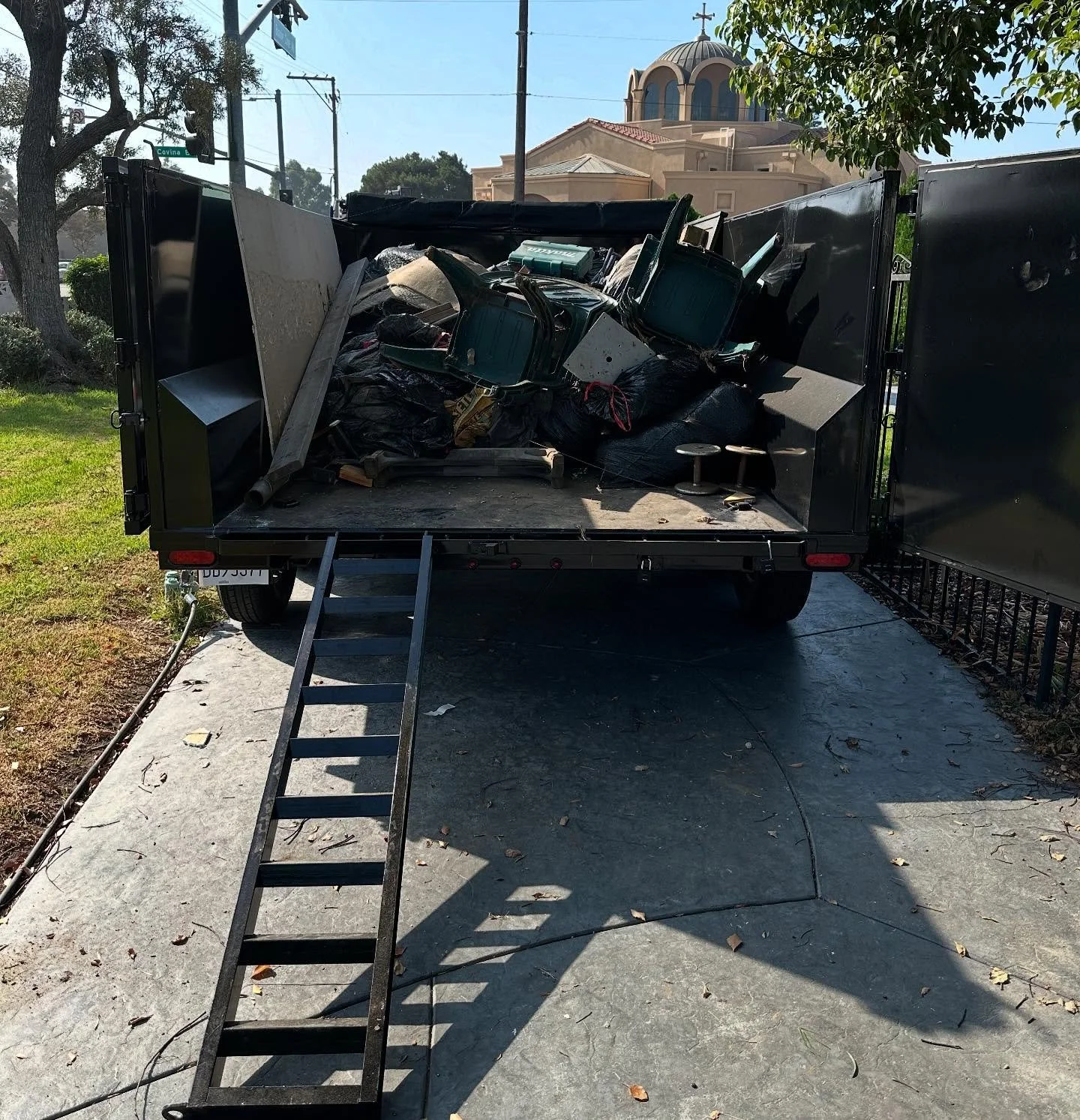 Side Yard/Patio Clean Out and Junk Removal 
&ldquo;We Haul It, We Demolish It-We Make It Easy&rdquo;
Call For A Free Estimate (626)698-9835
