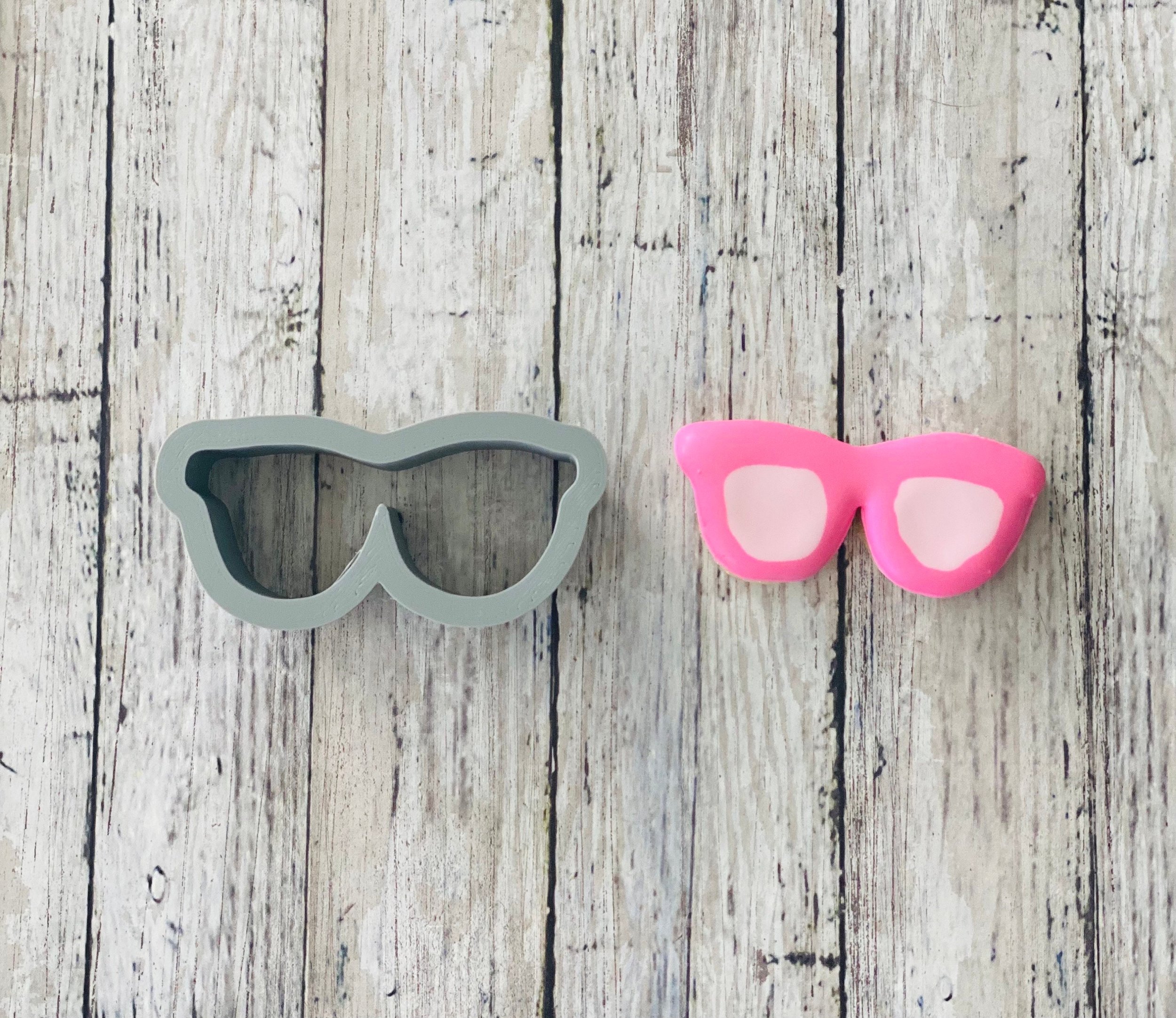 https://i.etsystatic.com/44501333/r/il/60f6c3/5089610284/il_fullxfull.5089610284_99o6.jpg