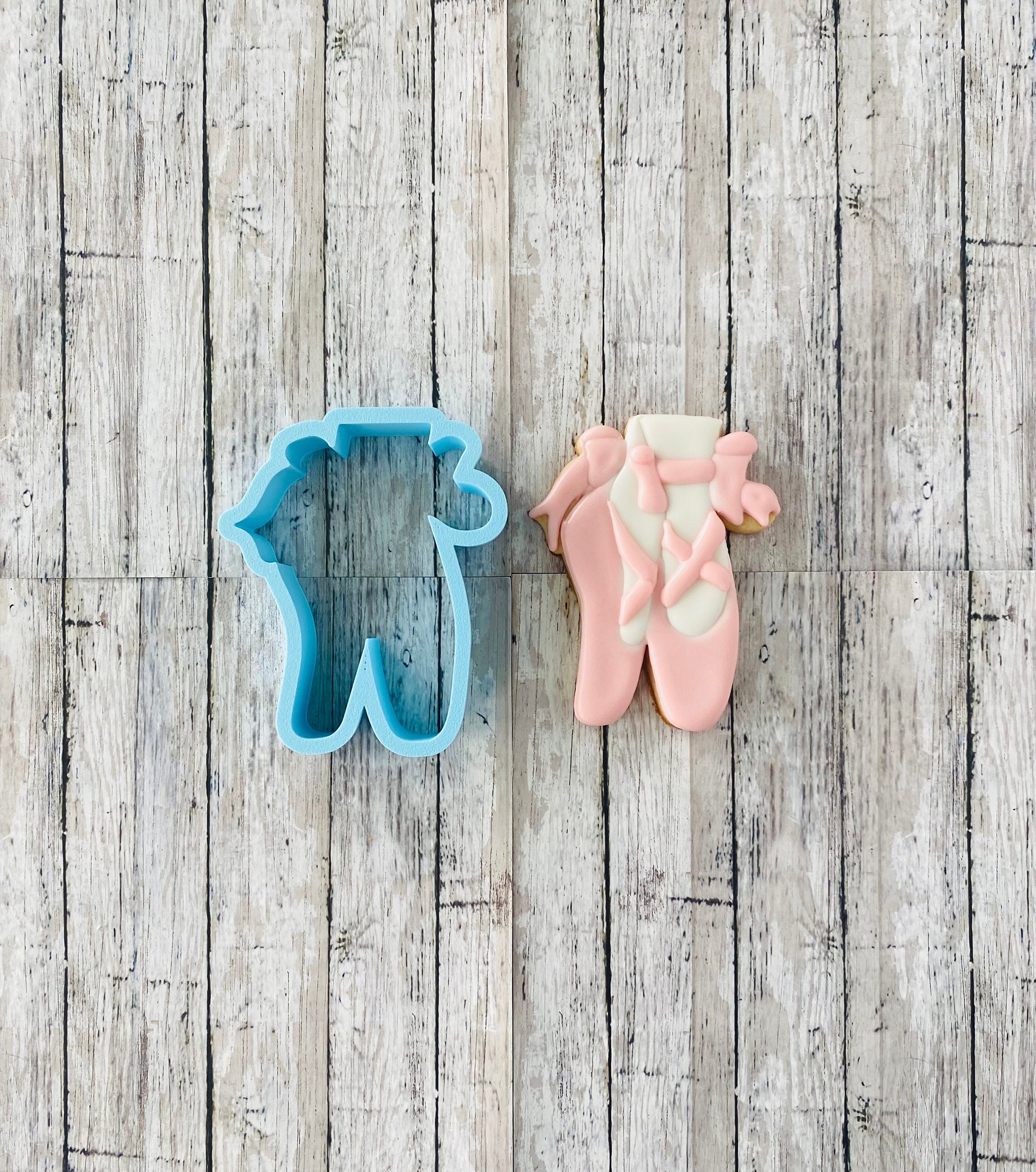 https://i.etsystatic.com/44501333/r/il/cdbc0d/5823280344/il_fullxfull.5823280344_c8au.jpg