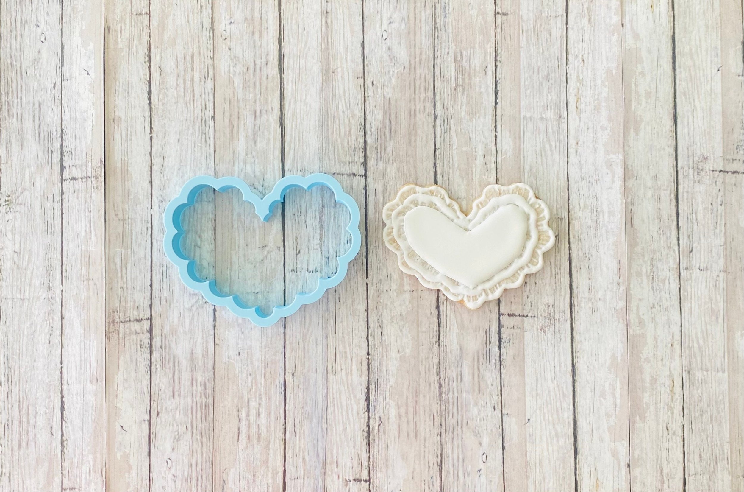 https://i.etsystatic.com/44501333/r/il/b2d874/5268866697/il_fullxfull.5268866697_jada.jpg