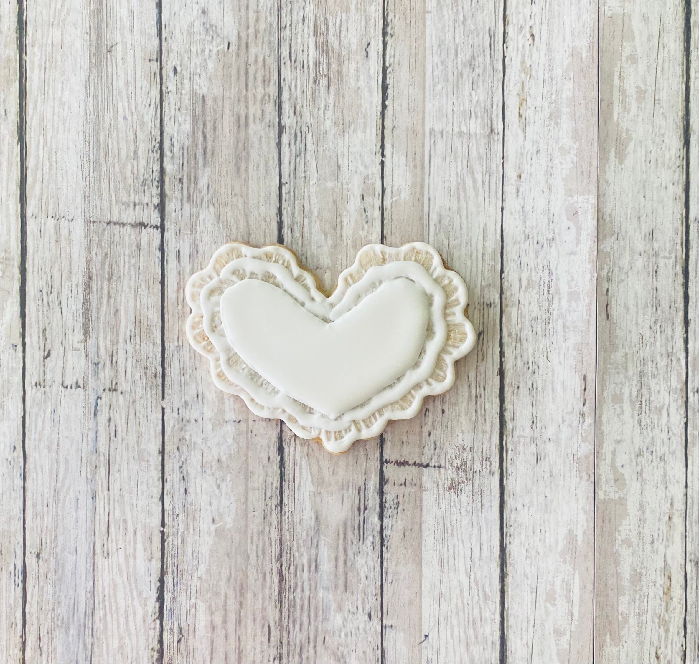https://i.etsystatic.com/44501333/r/il/5a5a00/5220655900/il_fullxfull.5220655900_edqe.jpg