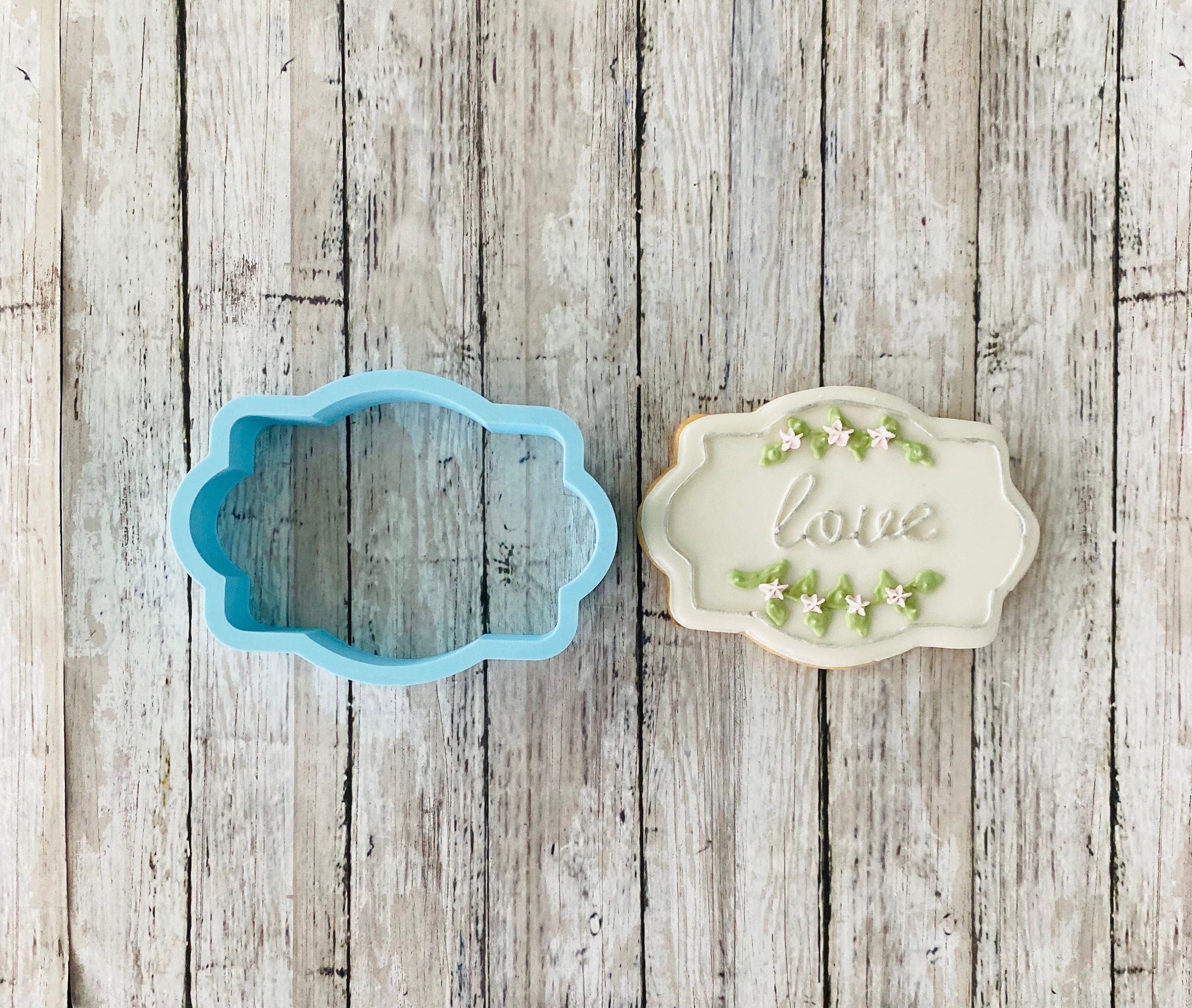 https://i.etsystatic.com/44501333/r/il/2c1104/5715276579/il_fullxfull.5715276579_lpwm.jpg