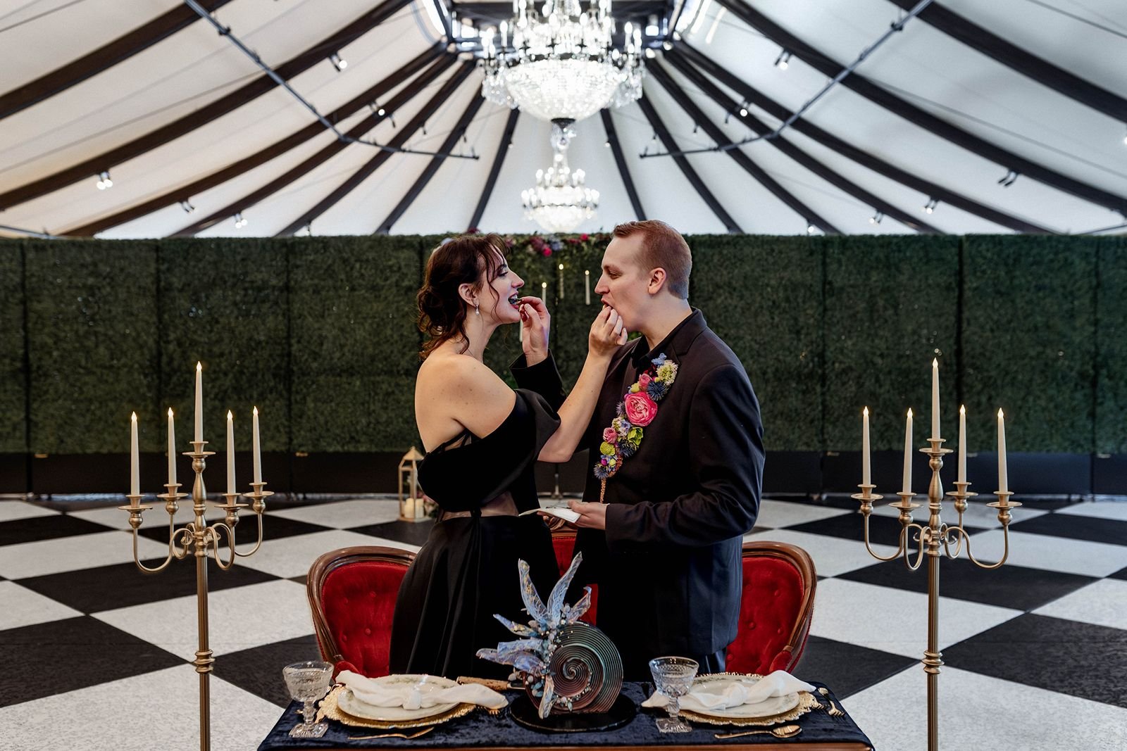 Alternative-wedding-willows-ashcombe-mansion (6).jpg