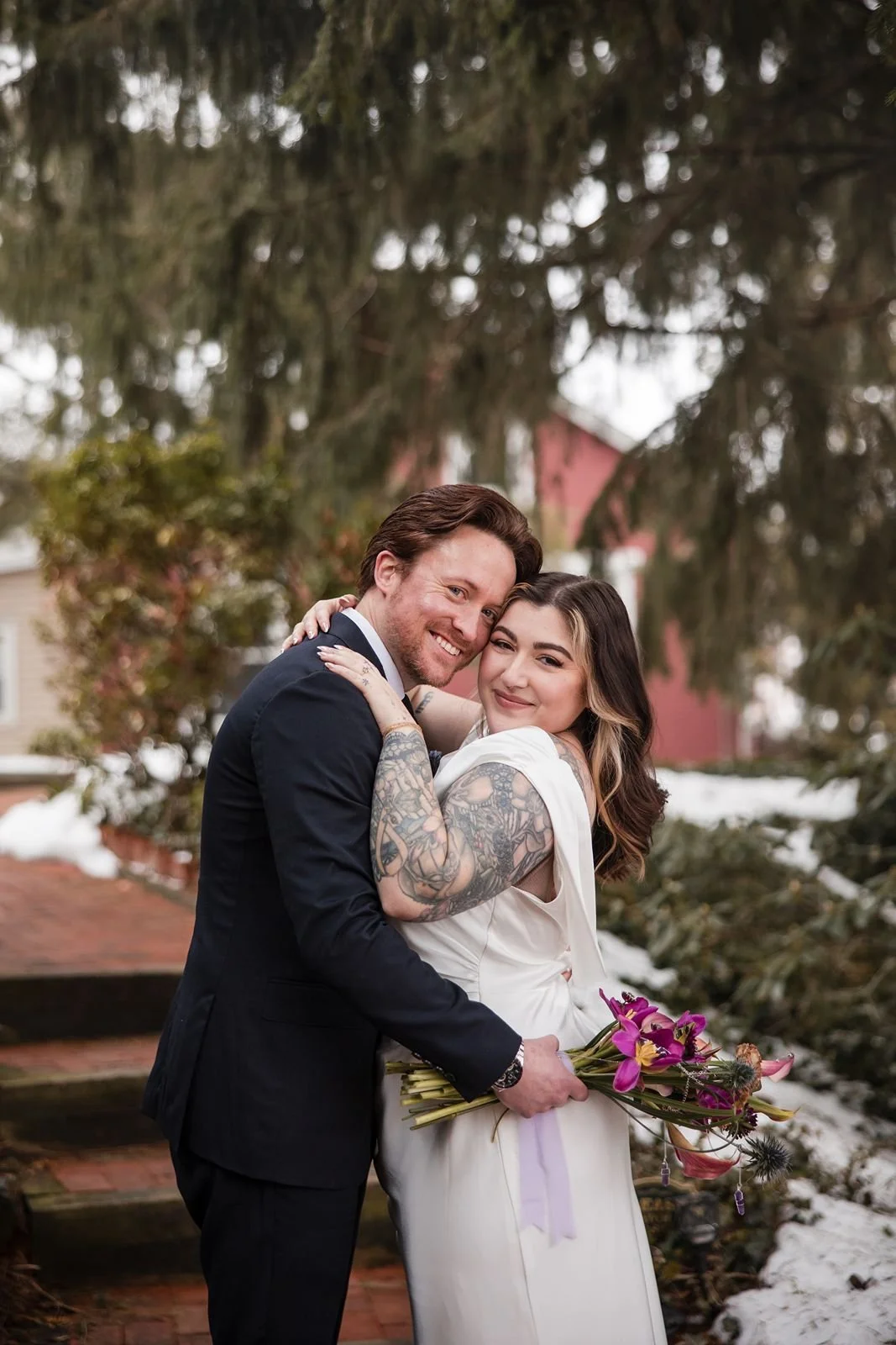 Crystal &amp; Dave’s Mirco Wedding in Adamstown, PA at the Amethyst Inn