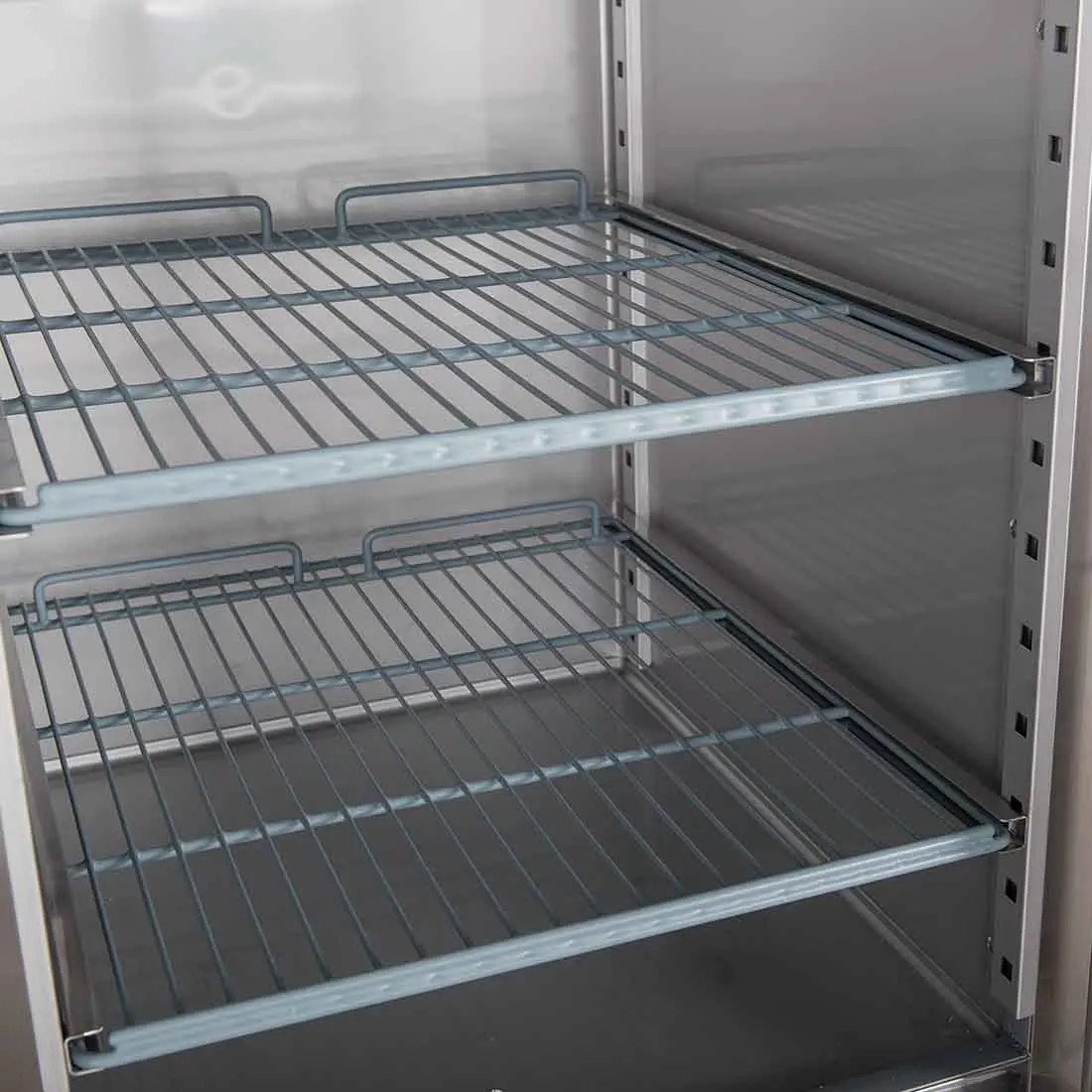 xurc650s1vssuprightfridgeshelving_3_1_1.jpg