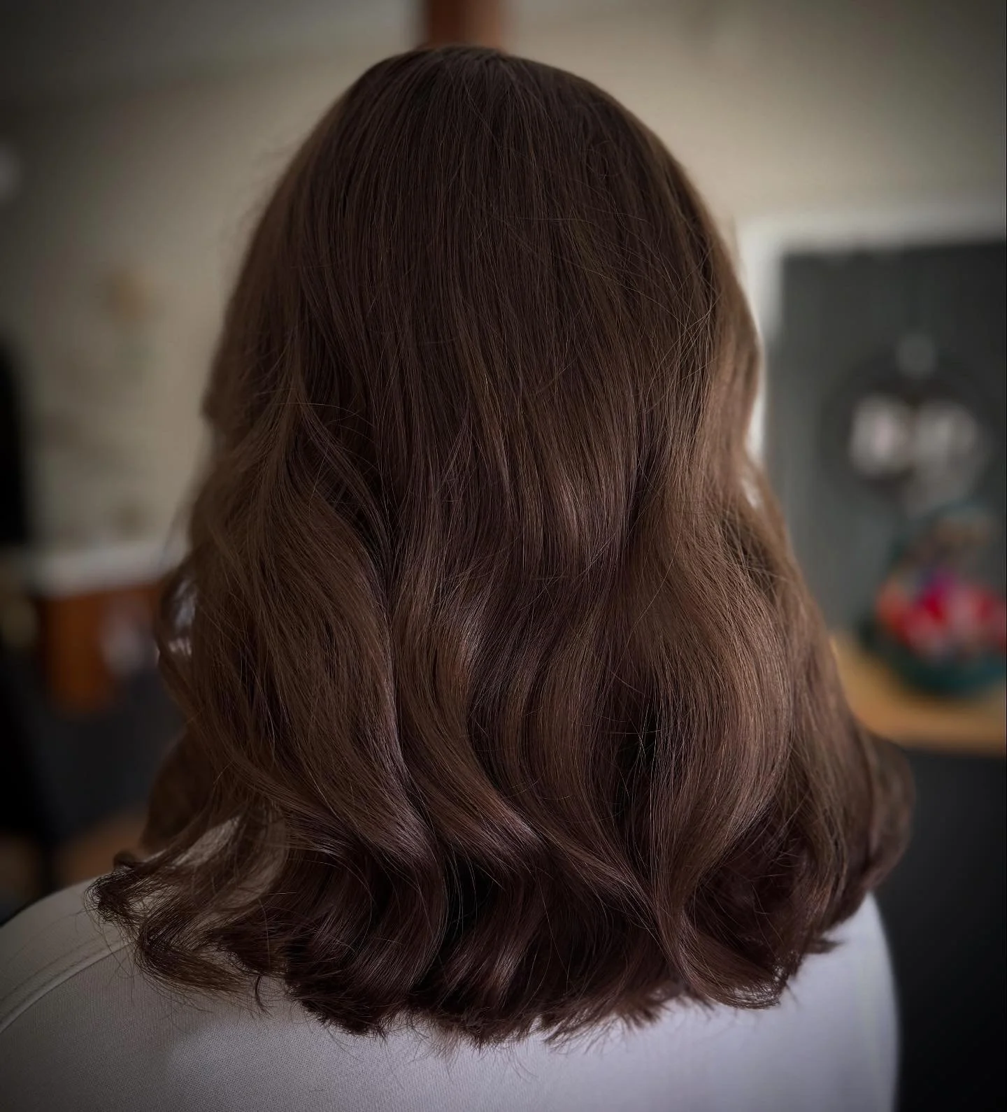 A gloss + hair cut! 🪄 
Hair artist : @hairbycassidygoff 
&bull;
&bull;
&bull;
&bull;
Fayetteville NC | 910 | gloss | haircut | hair transformation | hair salon