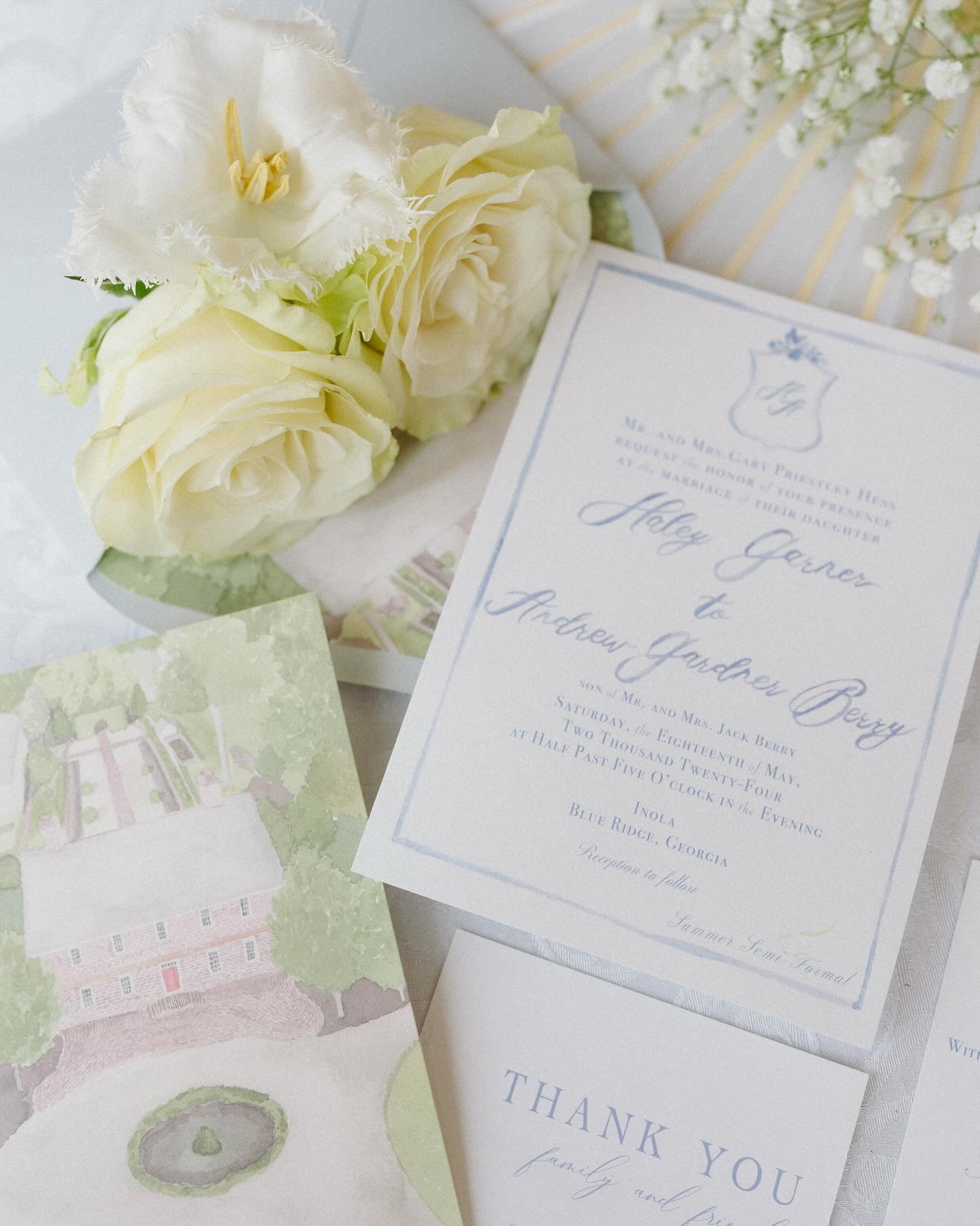 The Berry&rsquo;s garden tucked Spring wedding

venue: @inolablueridge 
planning / florals: @ivymarieweddings 
hair &amp; makeup: @beautyasylum 
cake: @themessybakingco 
entertainment: @hidefpartyband 
stationary: @lizzysuttonstudio
video: @marycathe