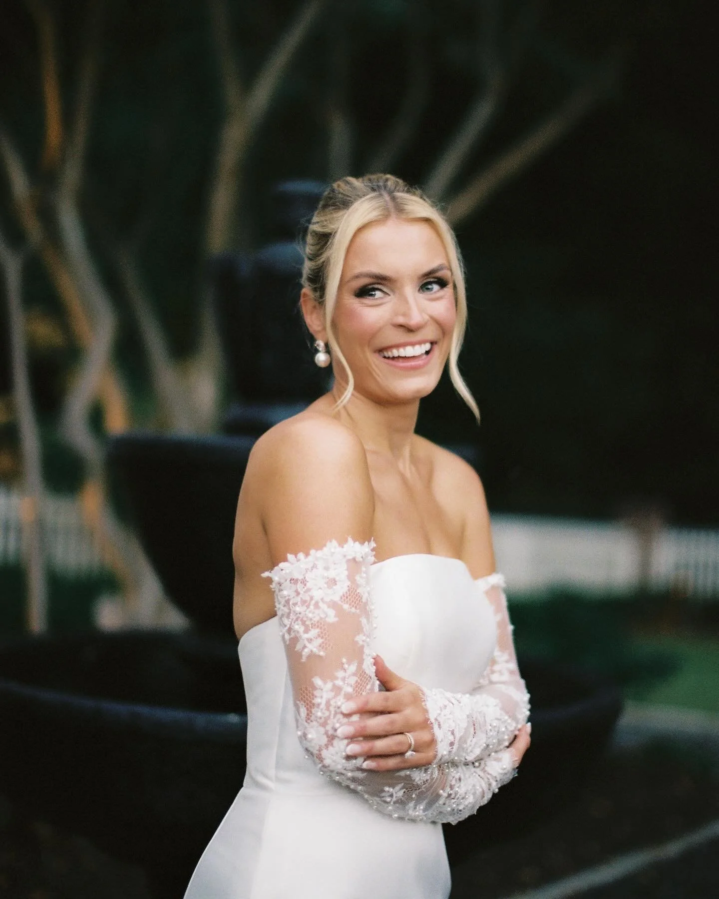 a timeless fall Saturday celebrating Heather &amp; Tommy 🤎🍂 from just friends to a lifetime ! a classic love story &mdash; congratulations to a very destined to be couple 🌛

@photography.byjulien 
@greenfieldfarmga 
@Endive.catering
@Atlantaweddin