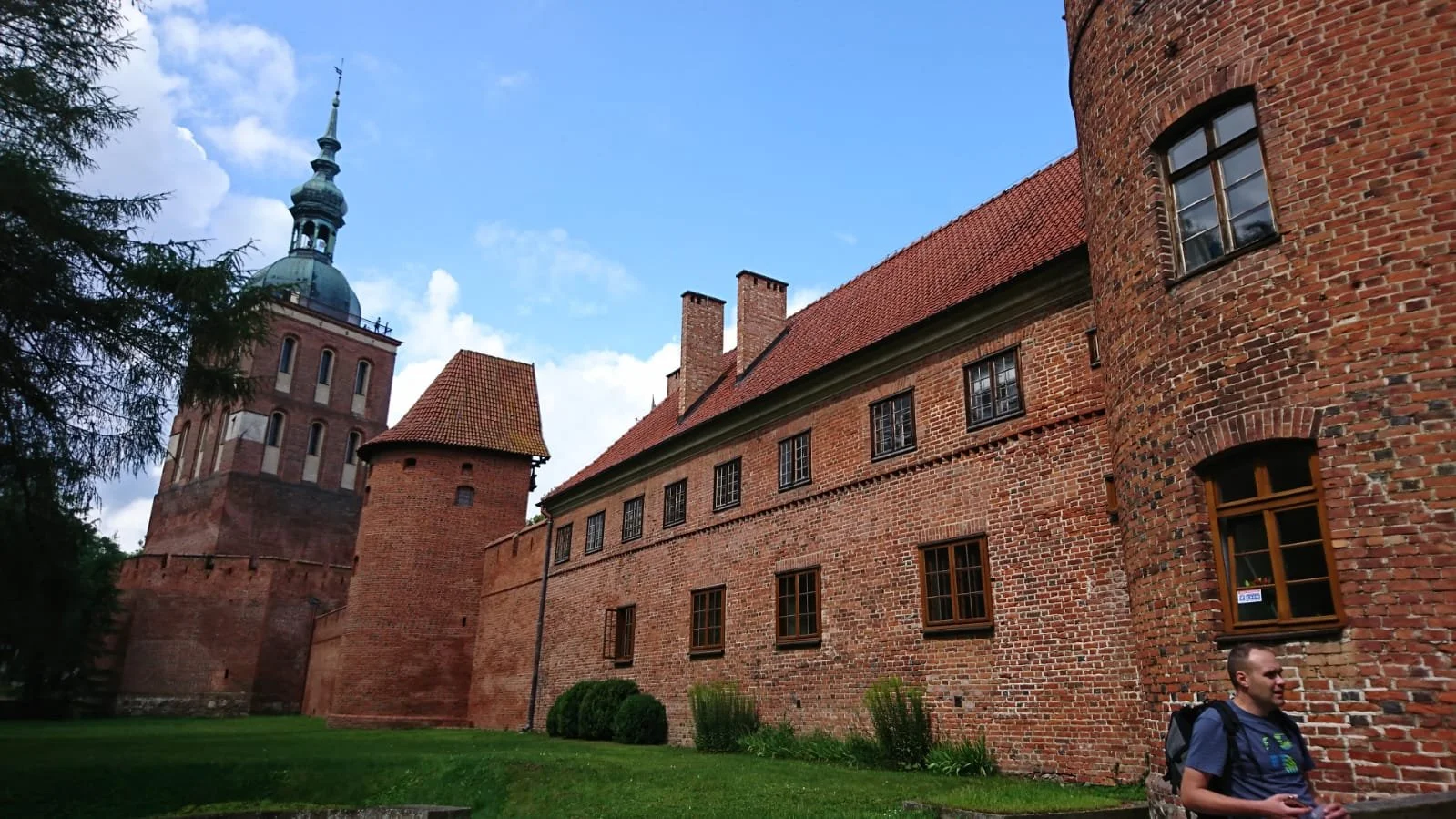 WhatsApp Image 2024-07-18 at 18.35.20.jpeg