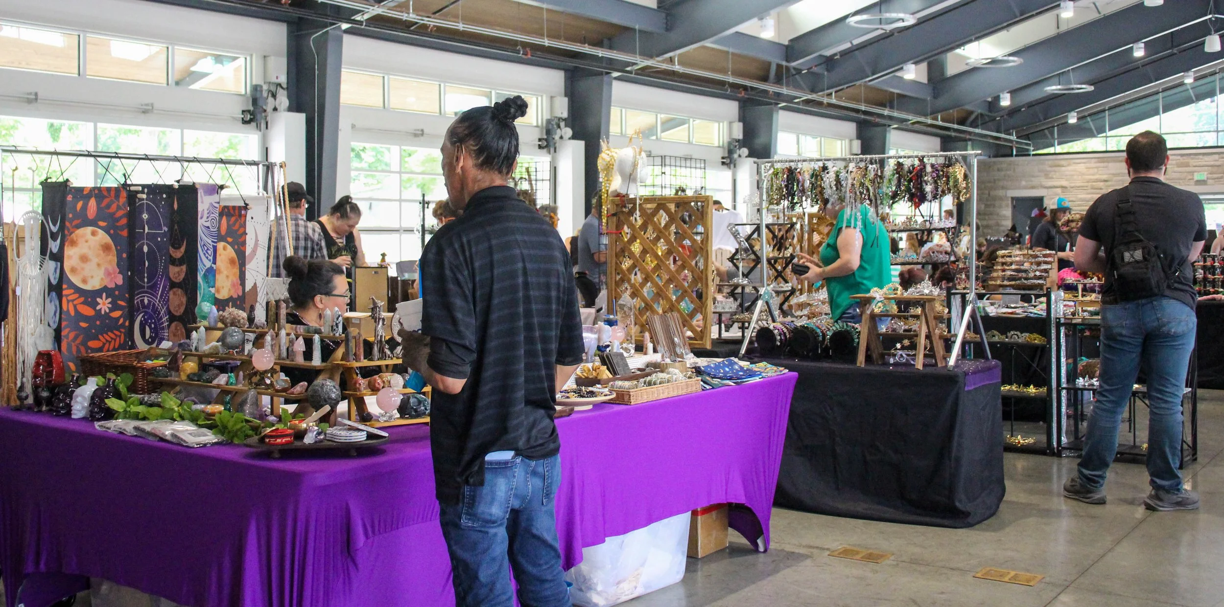 MidMarket26.03.jpg