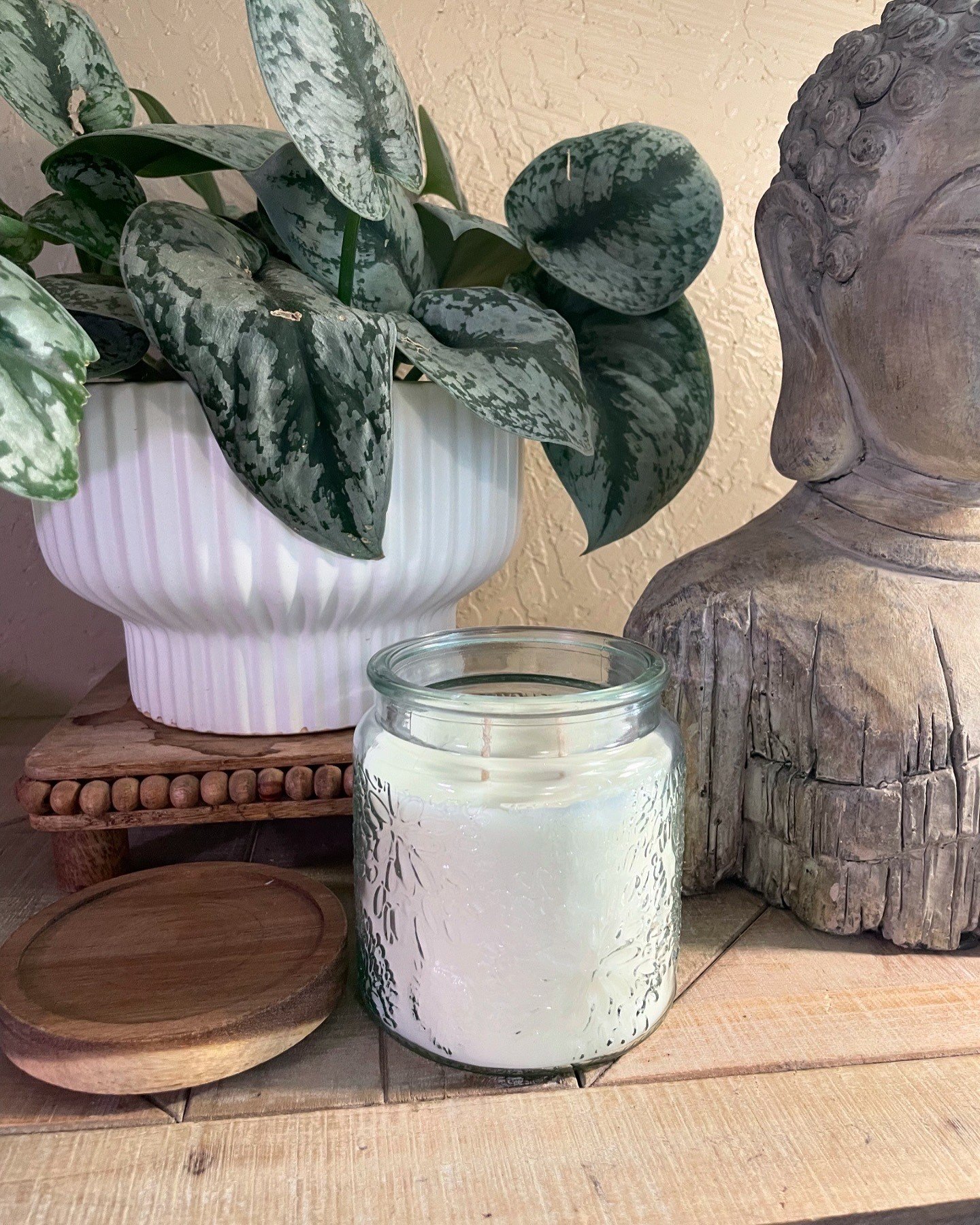 sea moss embossed jar.jpg
